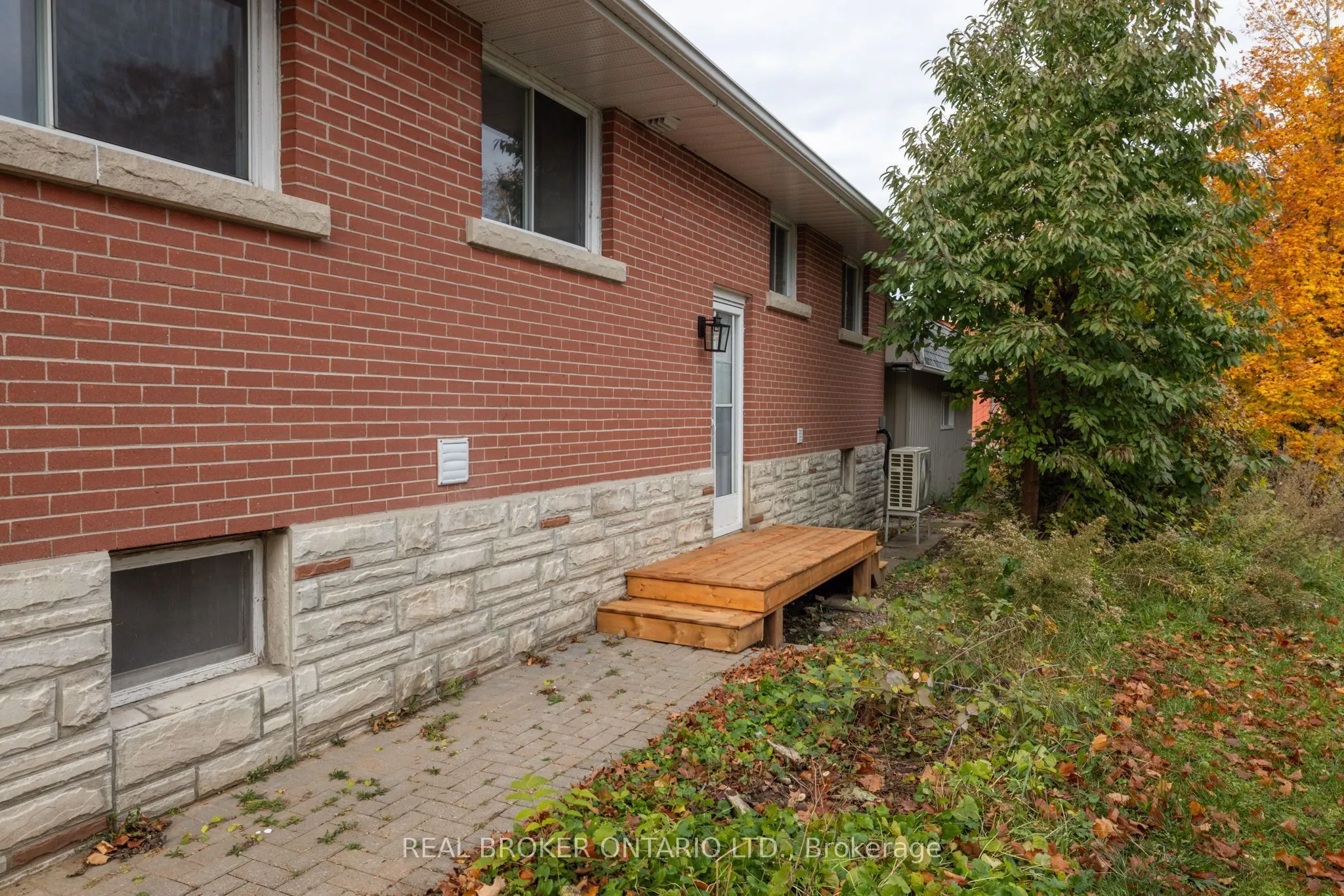 199 Andrews Avenue