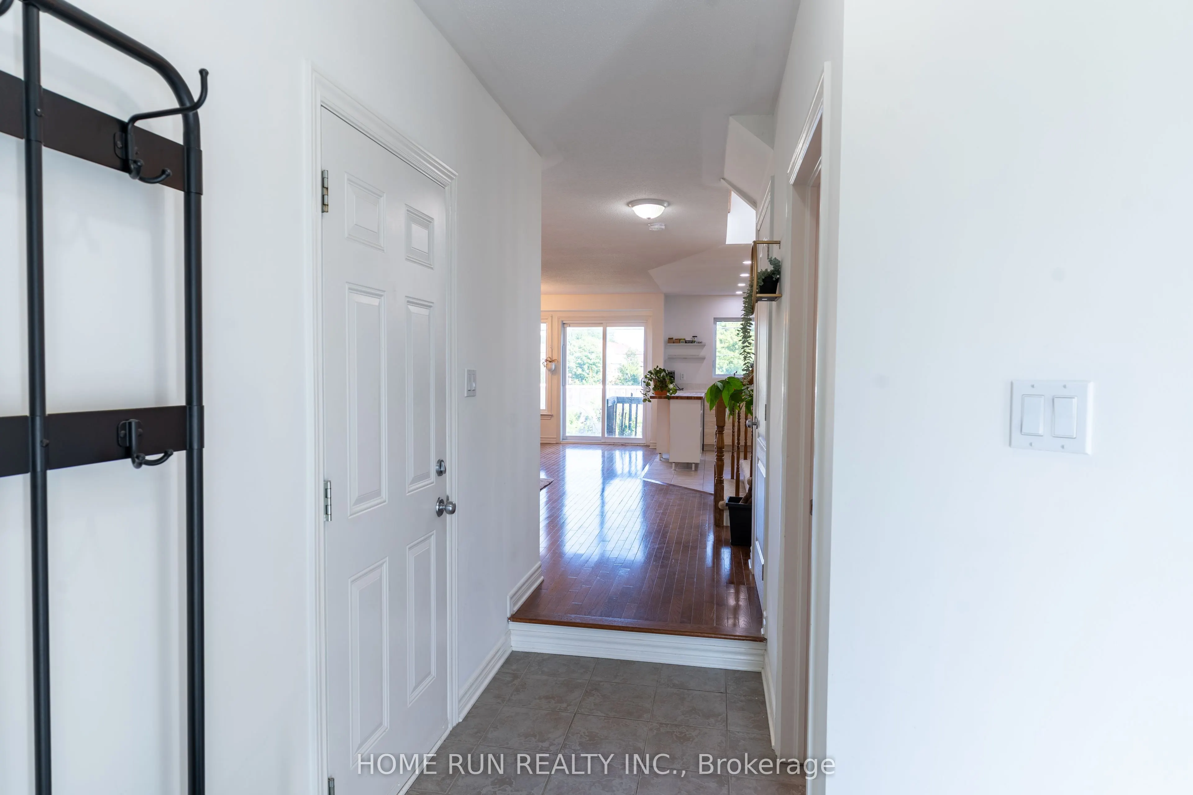 355 Riversedge Crescent