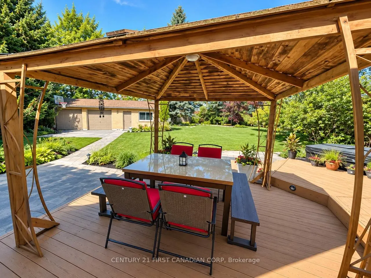 509 Regal Court
