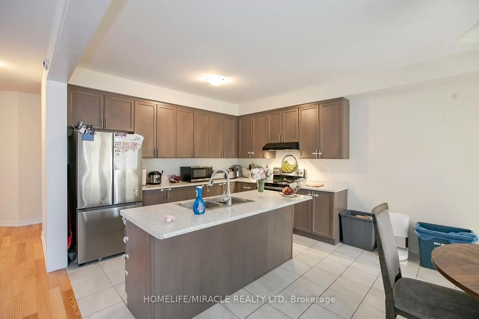 106 Higgins Avenue