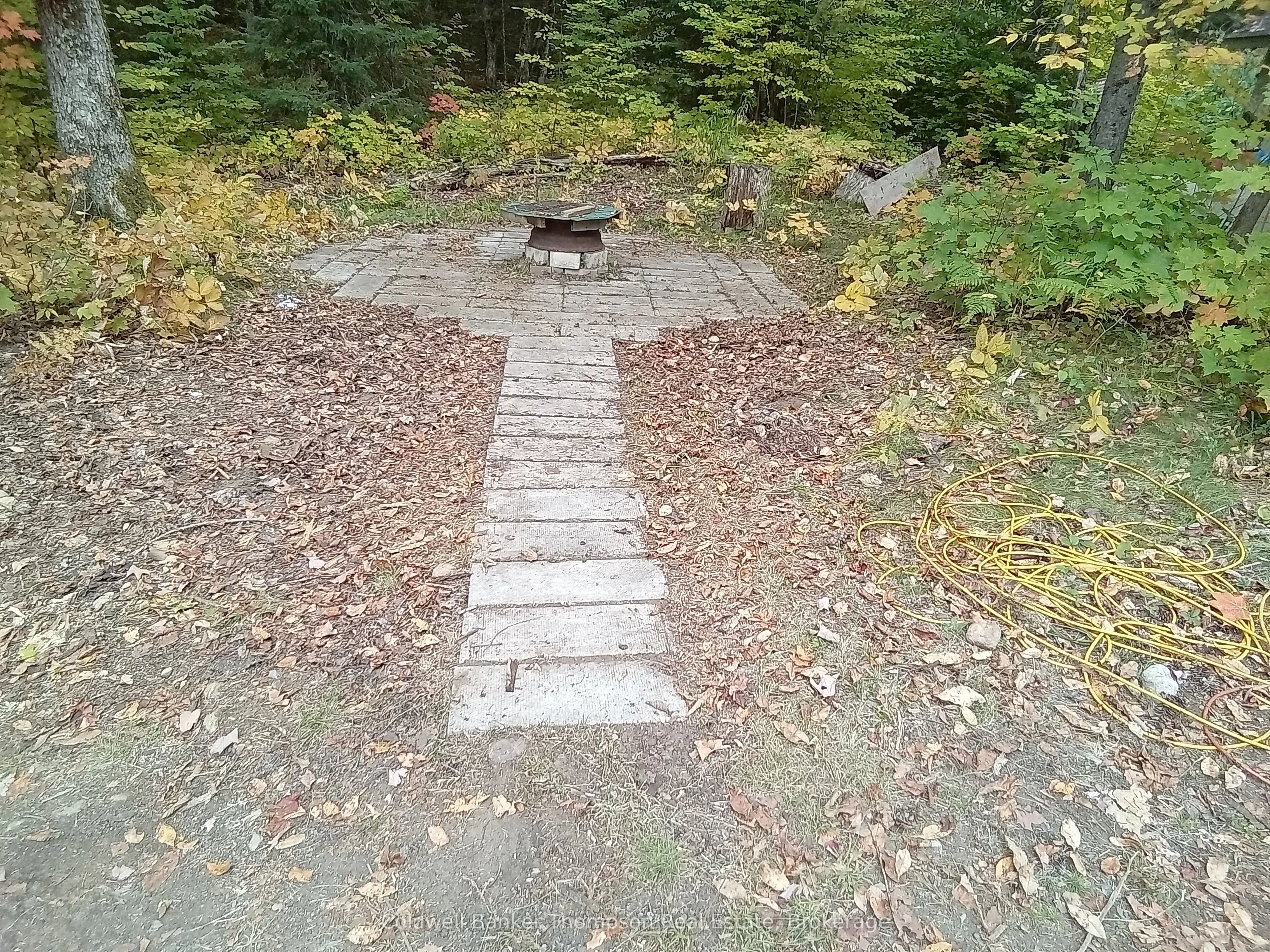 10 Wooden Bridge Road