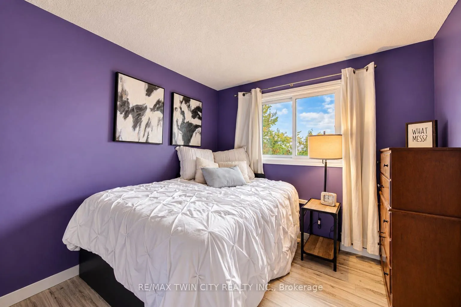 63 Winding Way