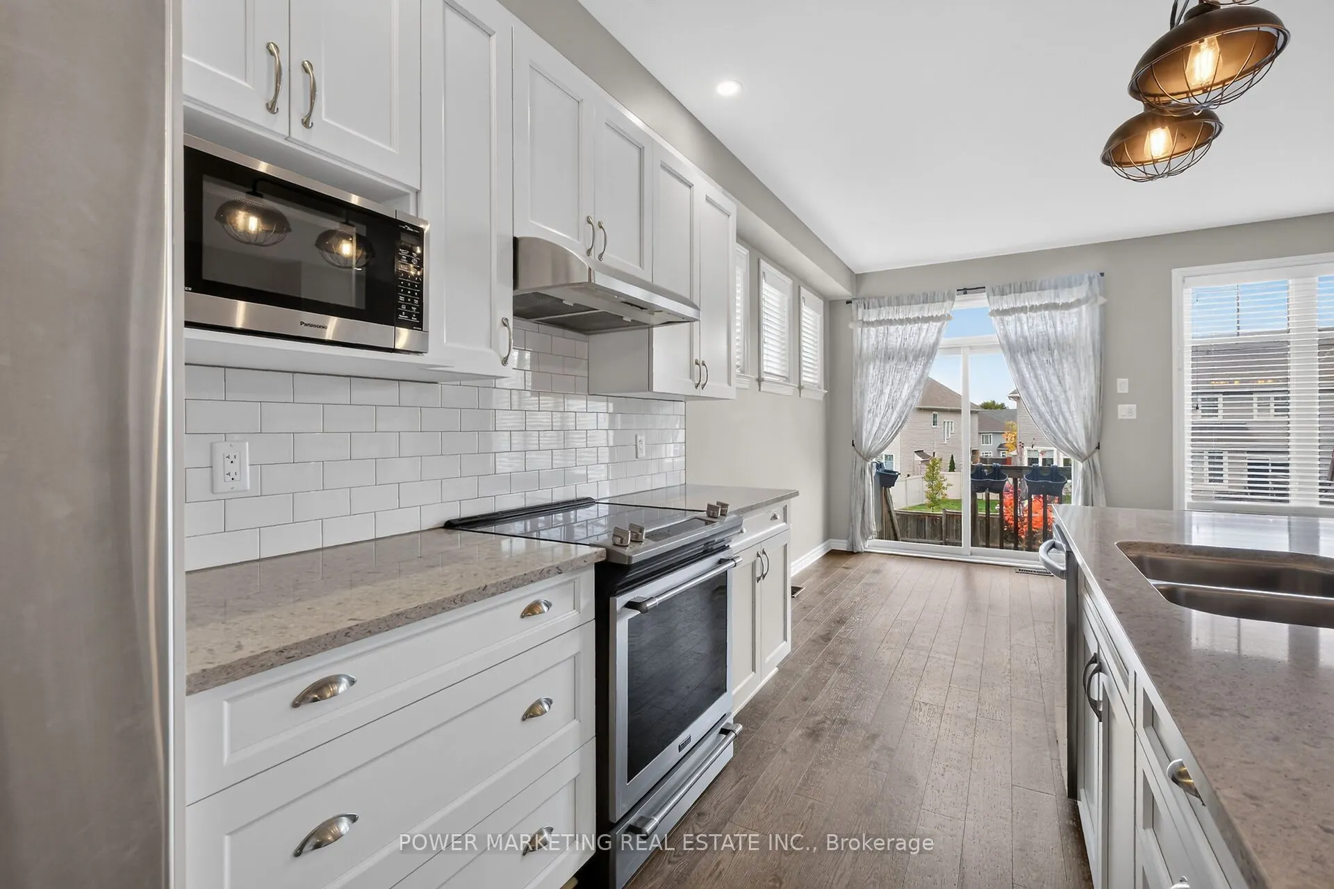 644 CARTOGRAPHE Street
