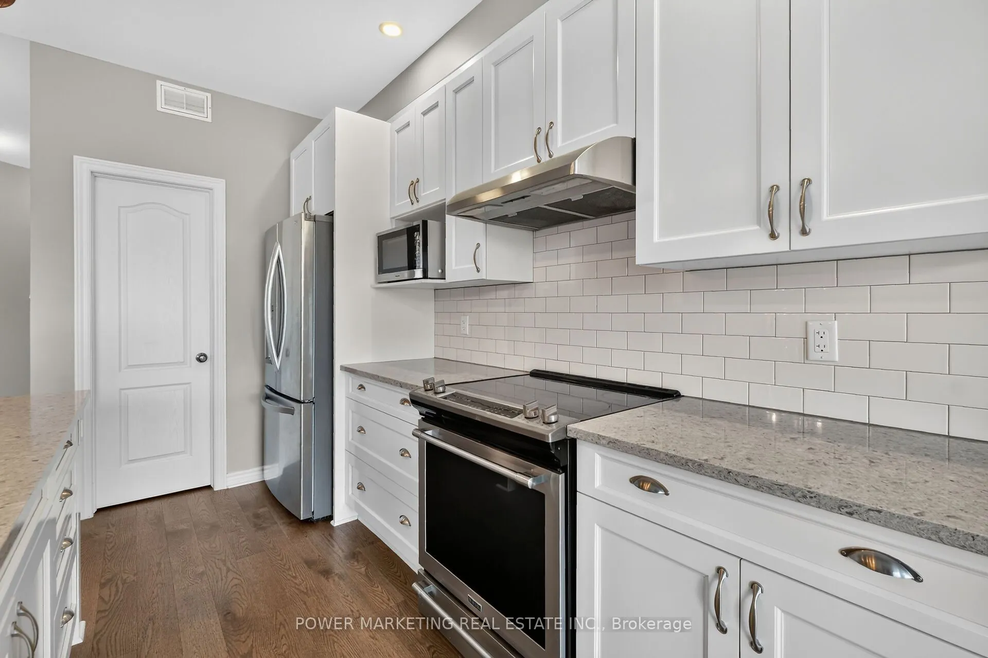644 CARTOGRAPHE Street