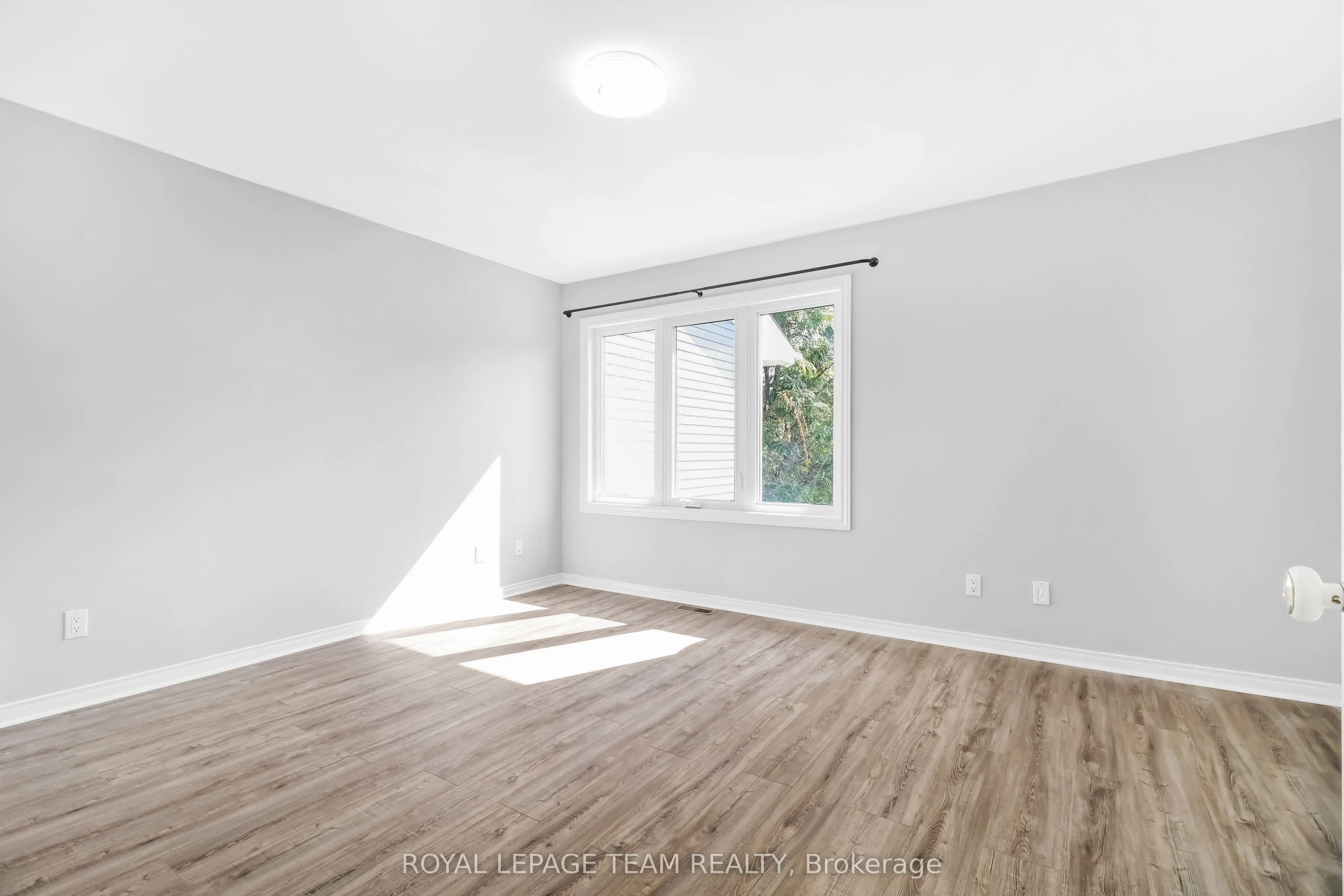 141 Hearst Way