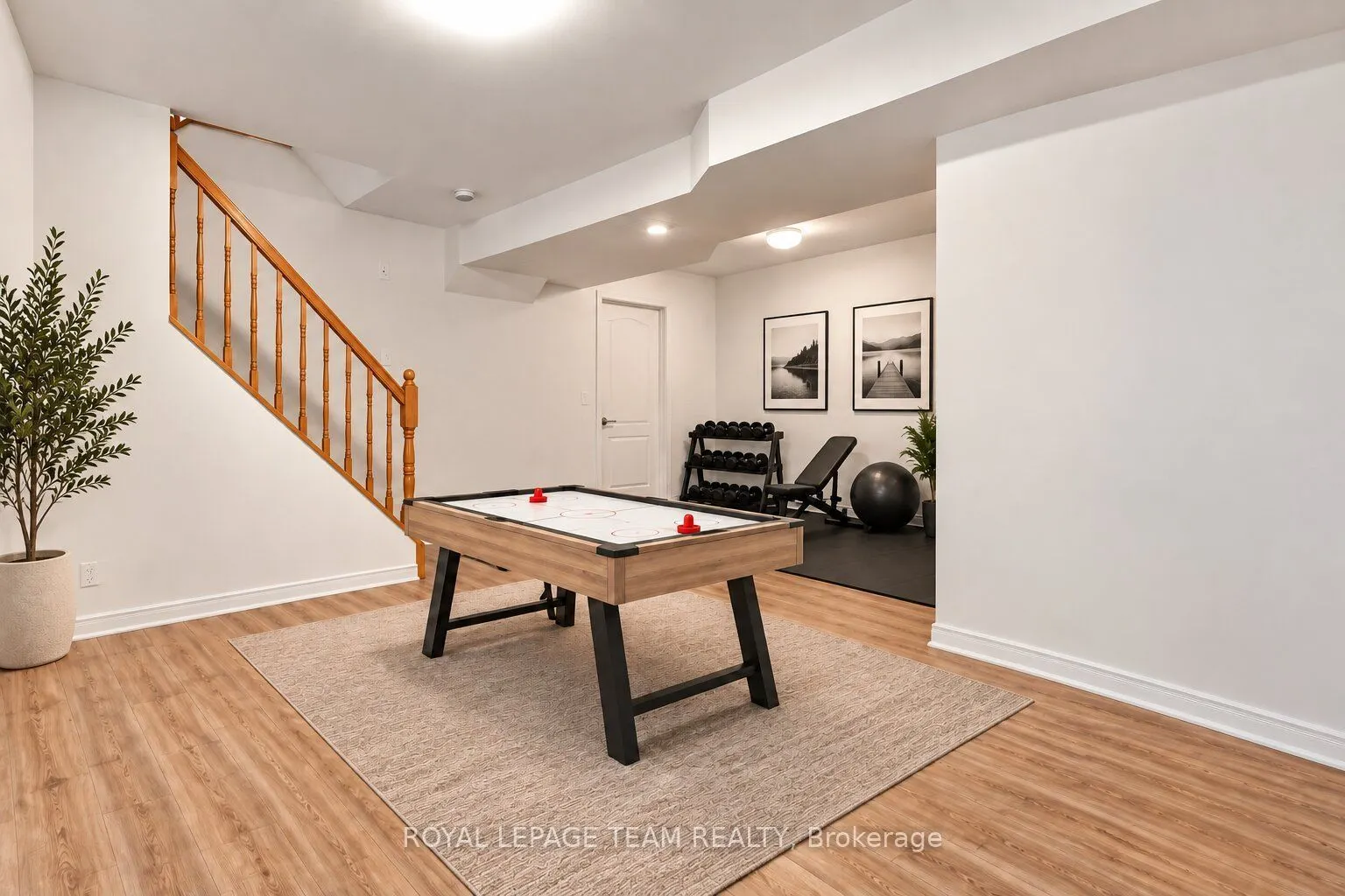 141 Hearst Way
