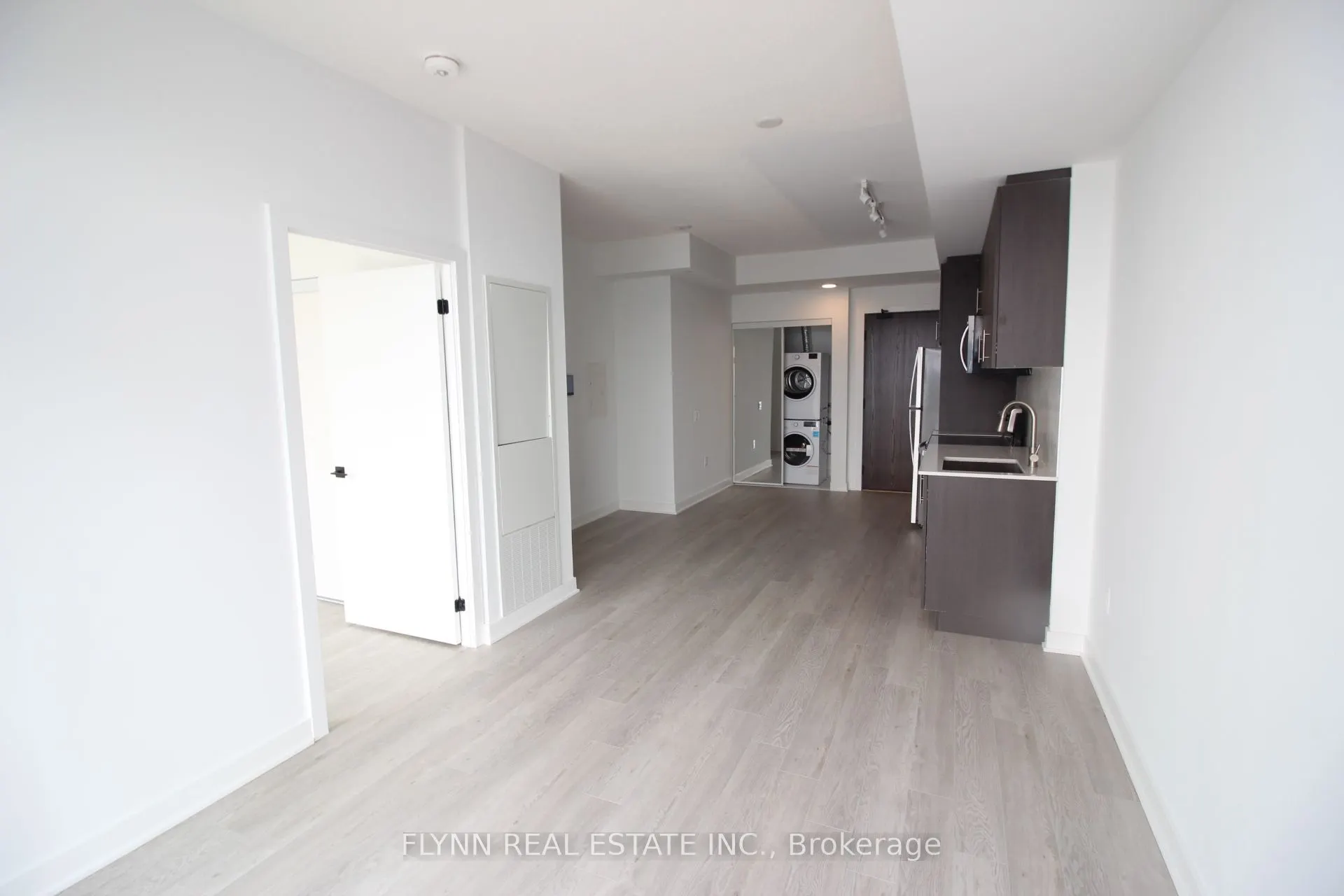 2782 Barton Street E #1518