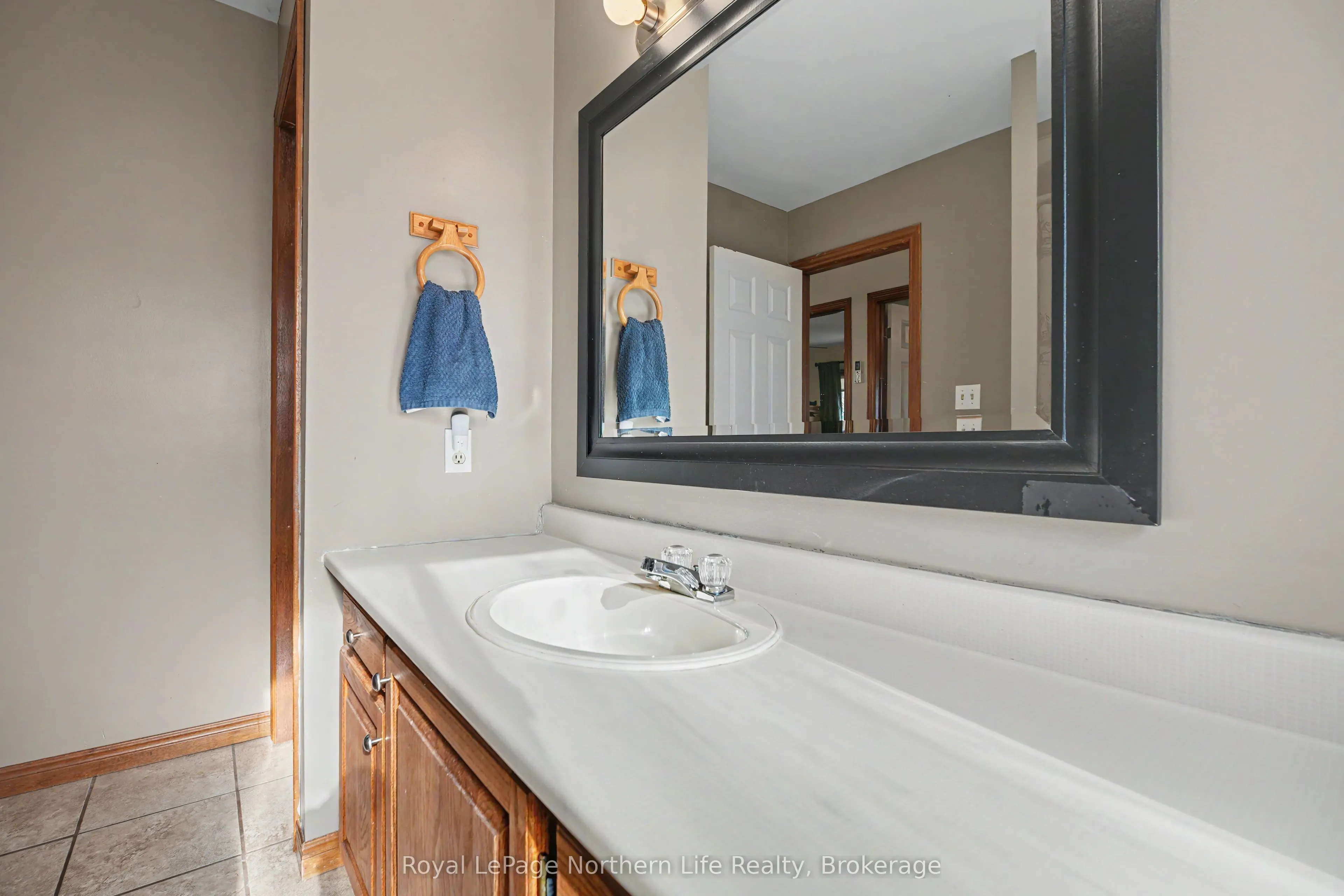 88 Waukegan Road