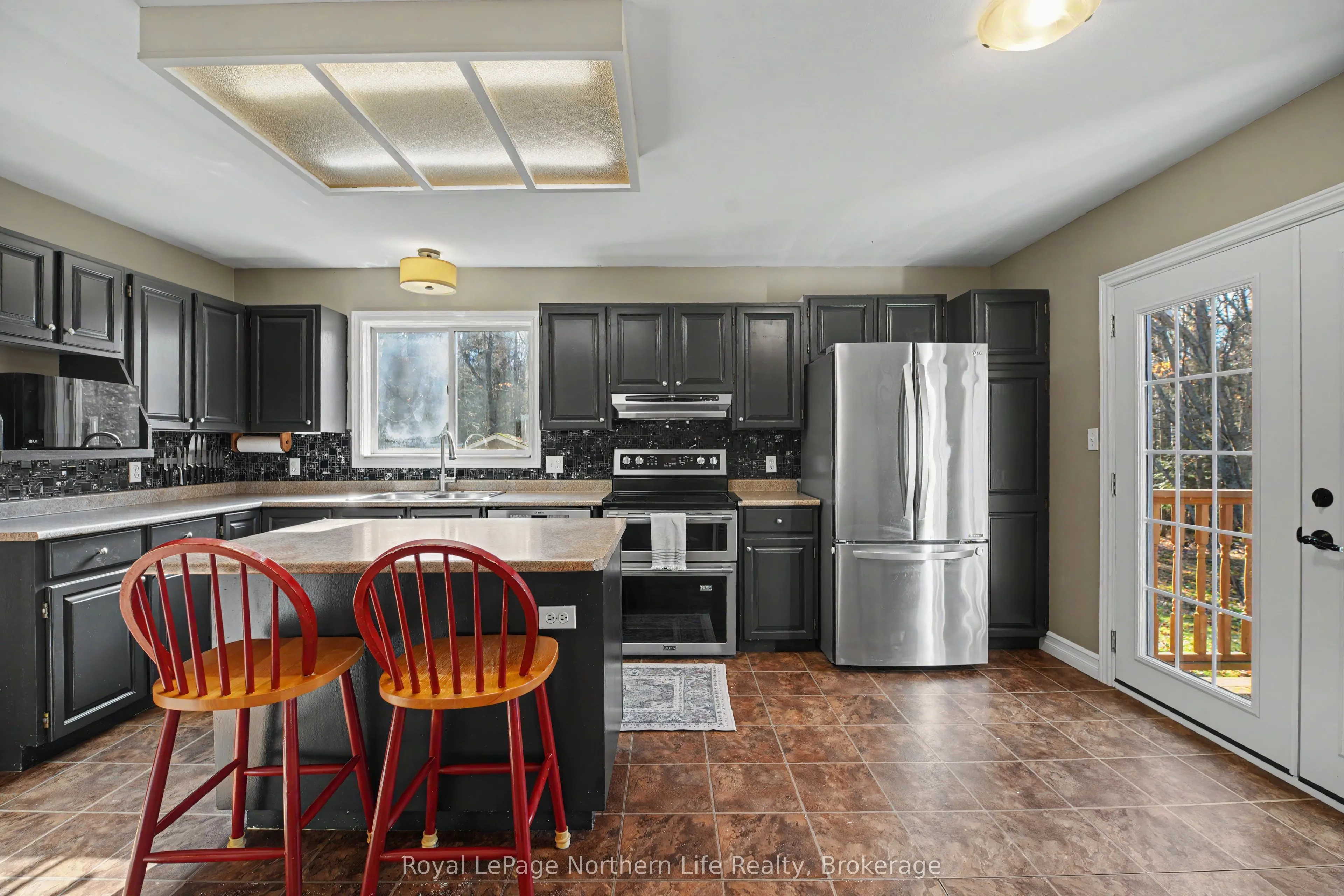88 Waukegan Road