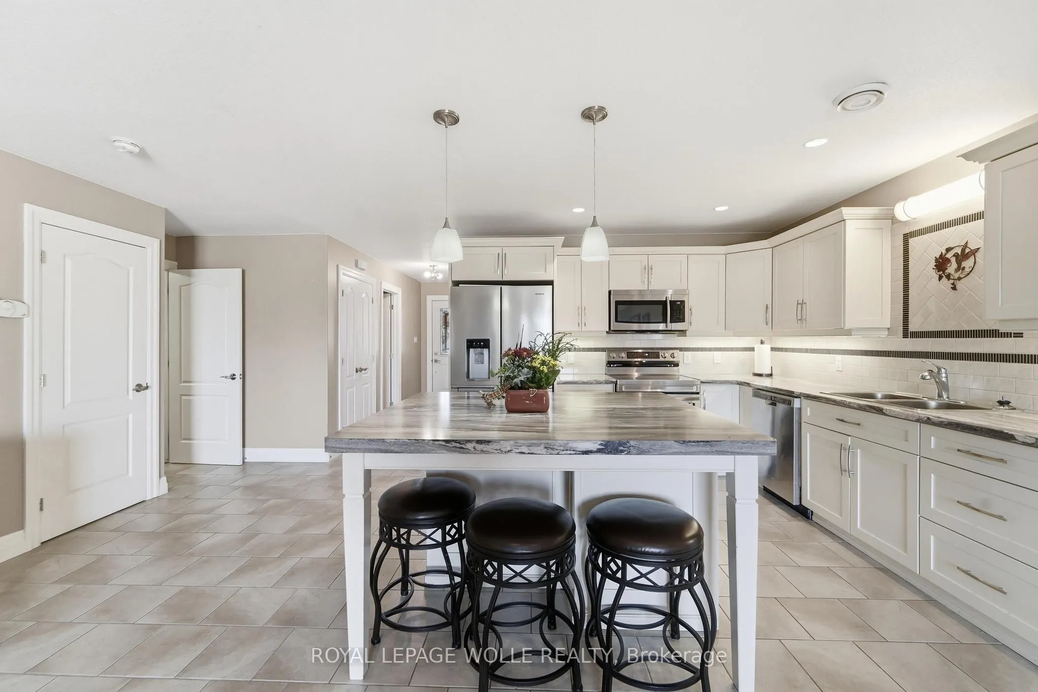 10 Nyah Court