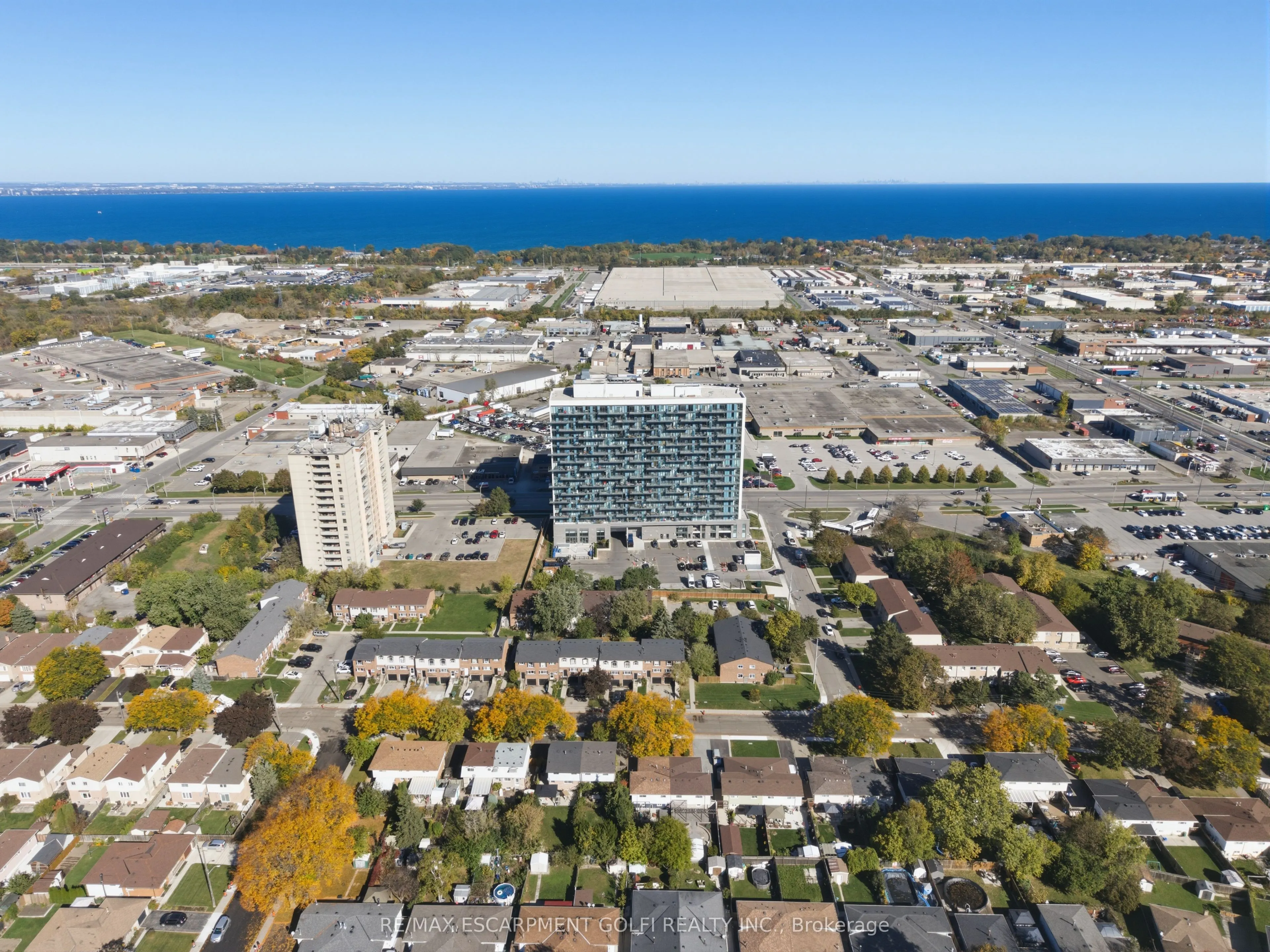 2782 BARTON Street E #302