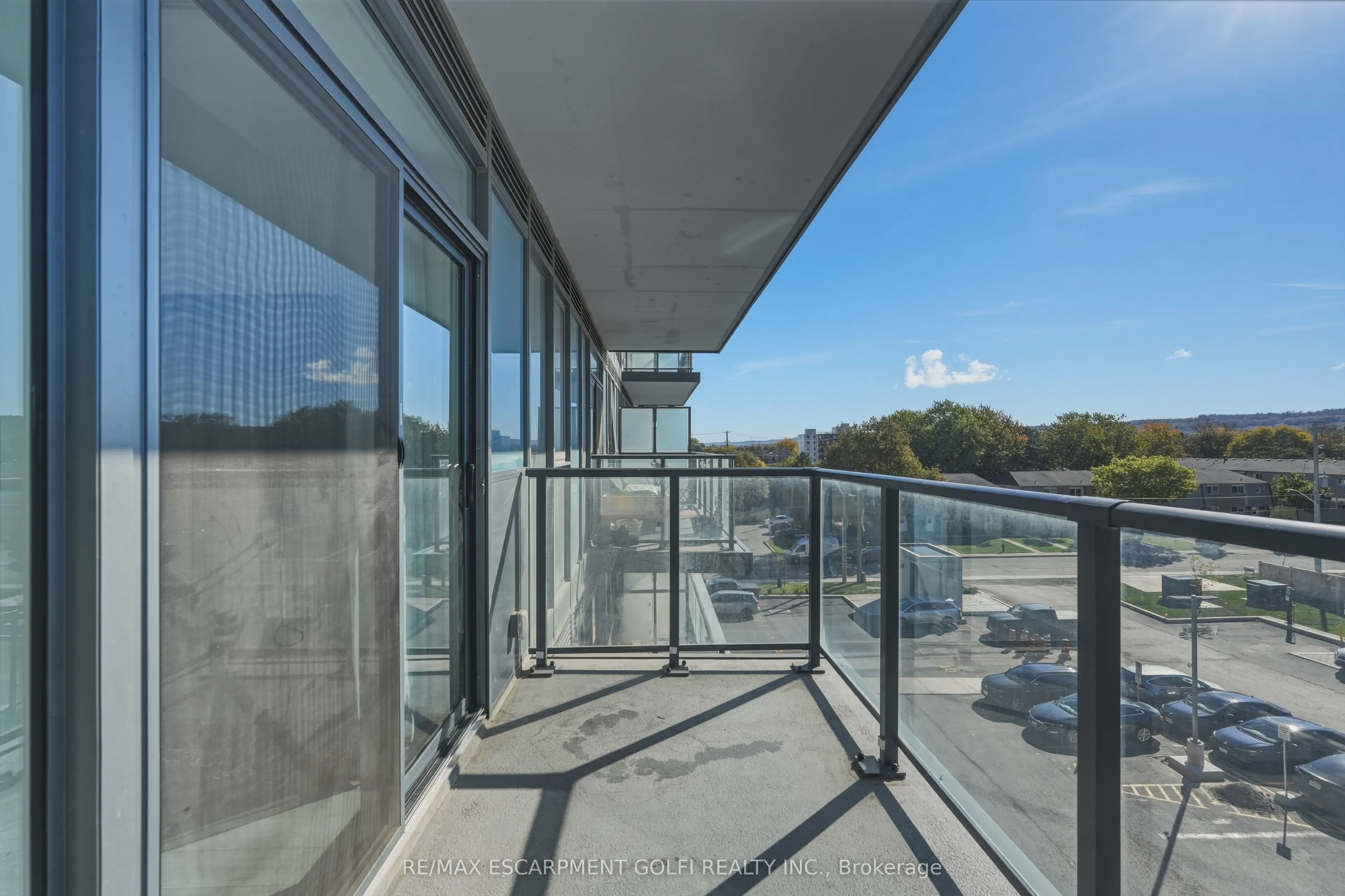2782 BARTON Street E #302