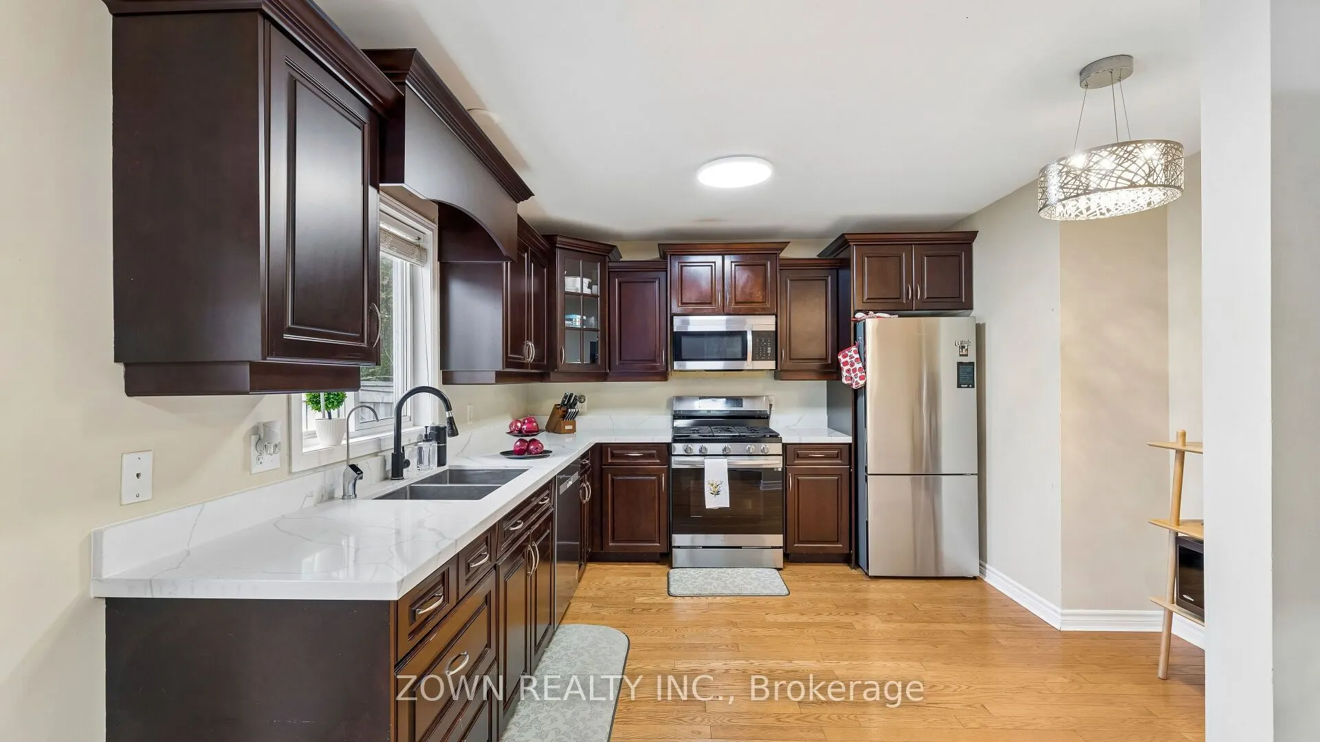 373 SEDDON Road