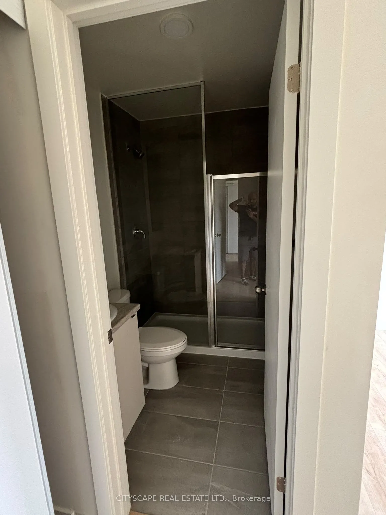 16 Melbourne Avenue #304A