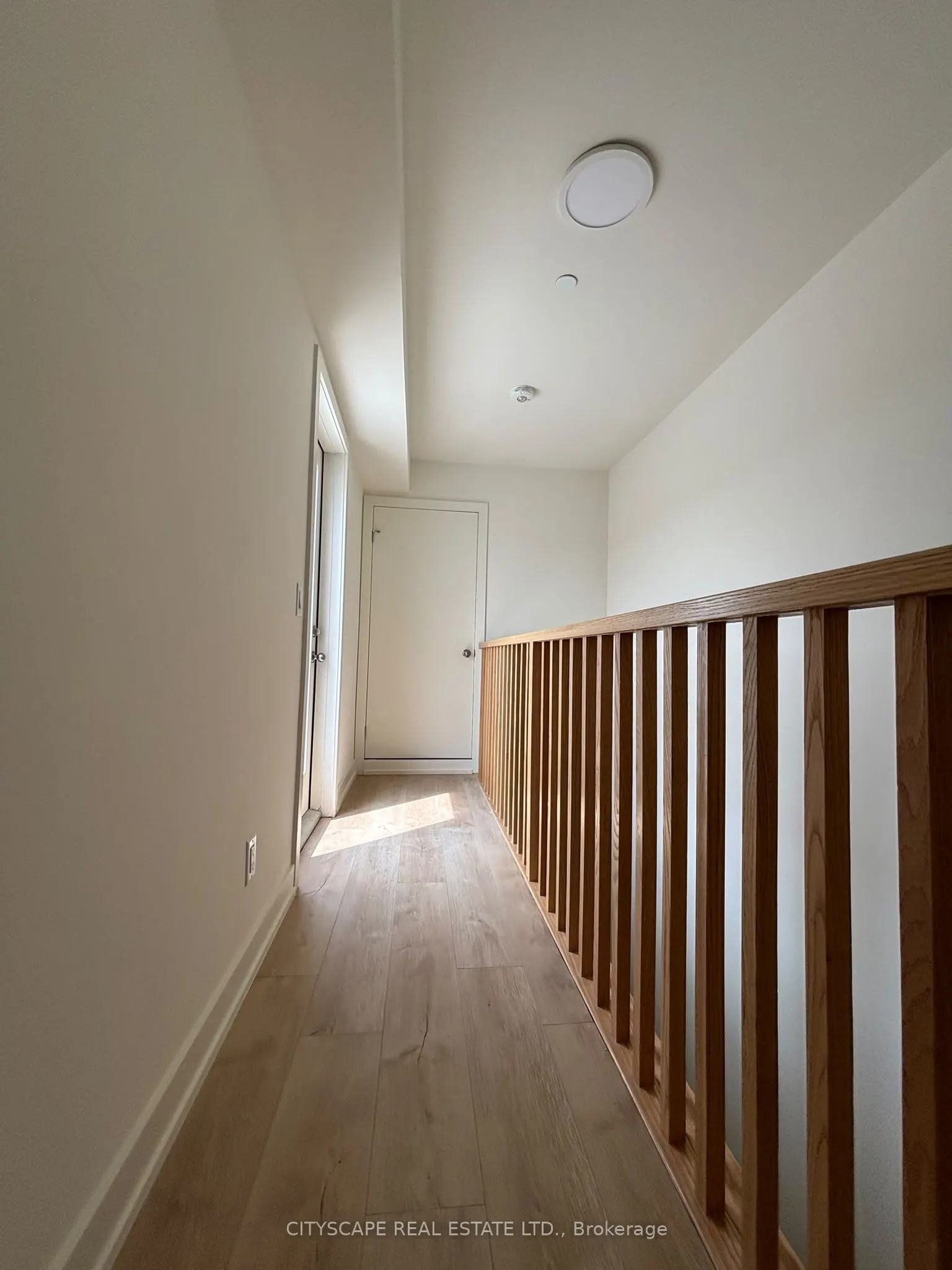16 Melbourne Avenue #304A