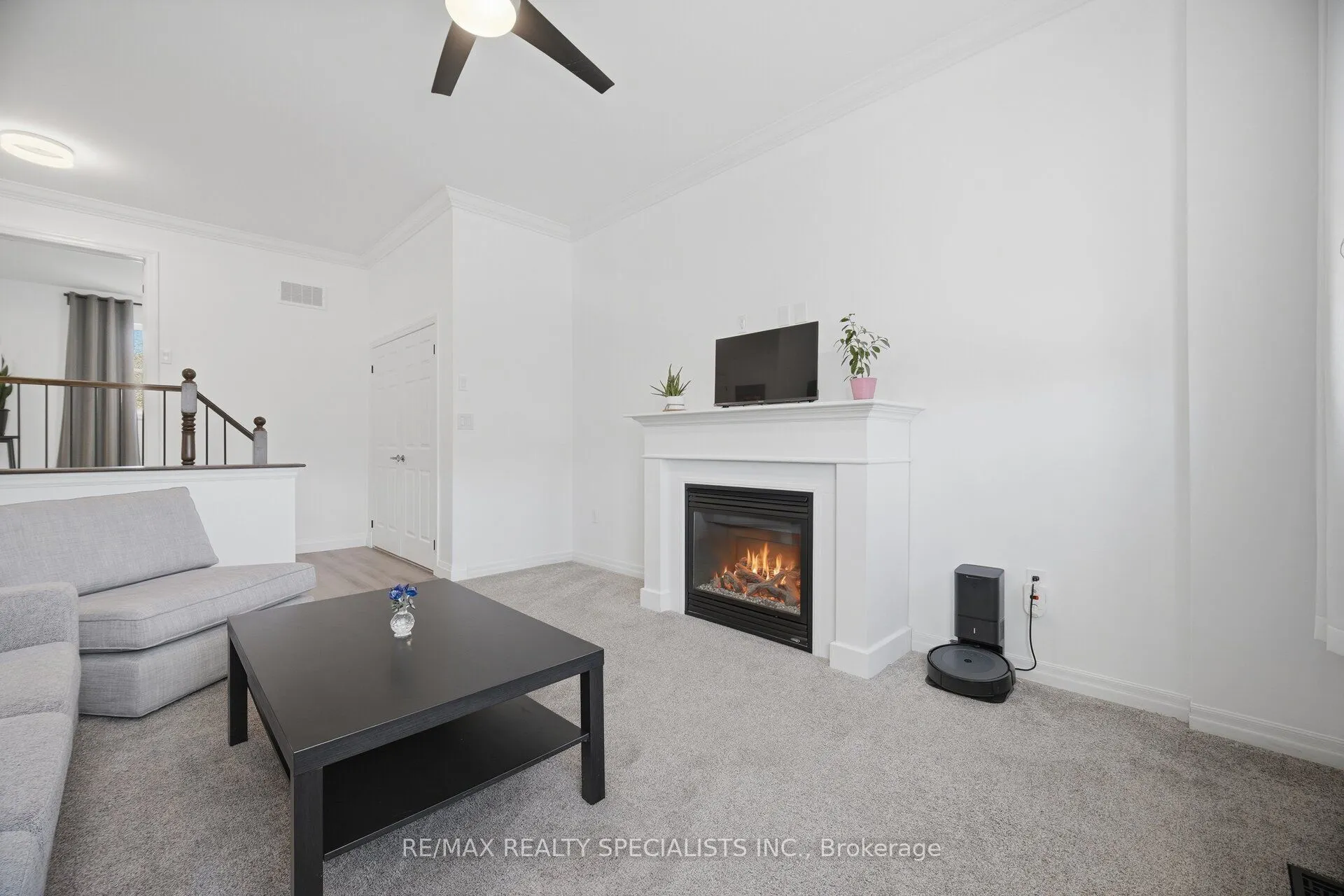 306 Montreal Circle
