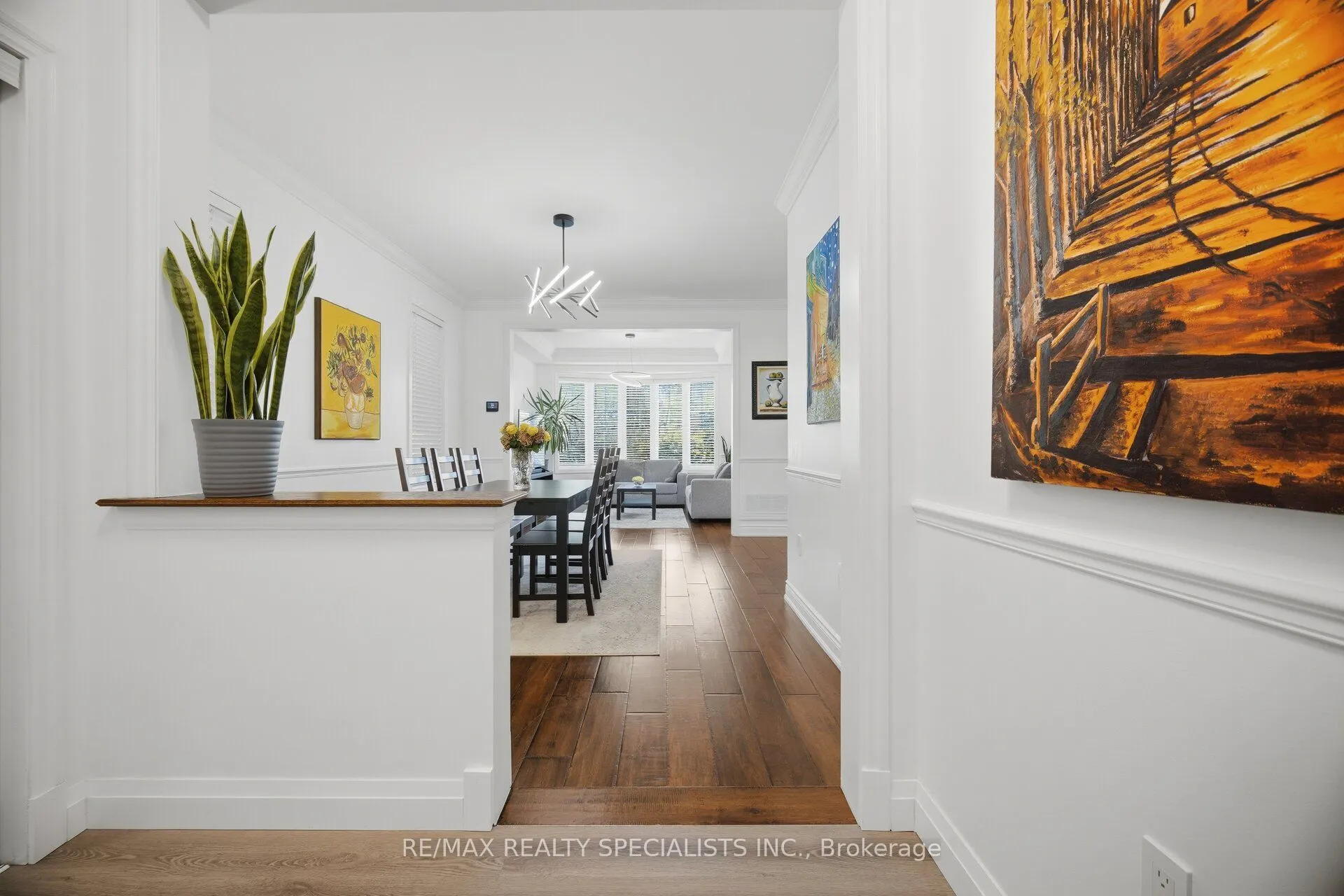 306 Montreal Circle