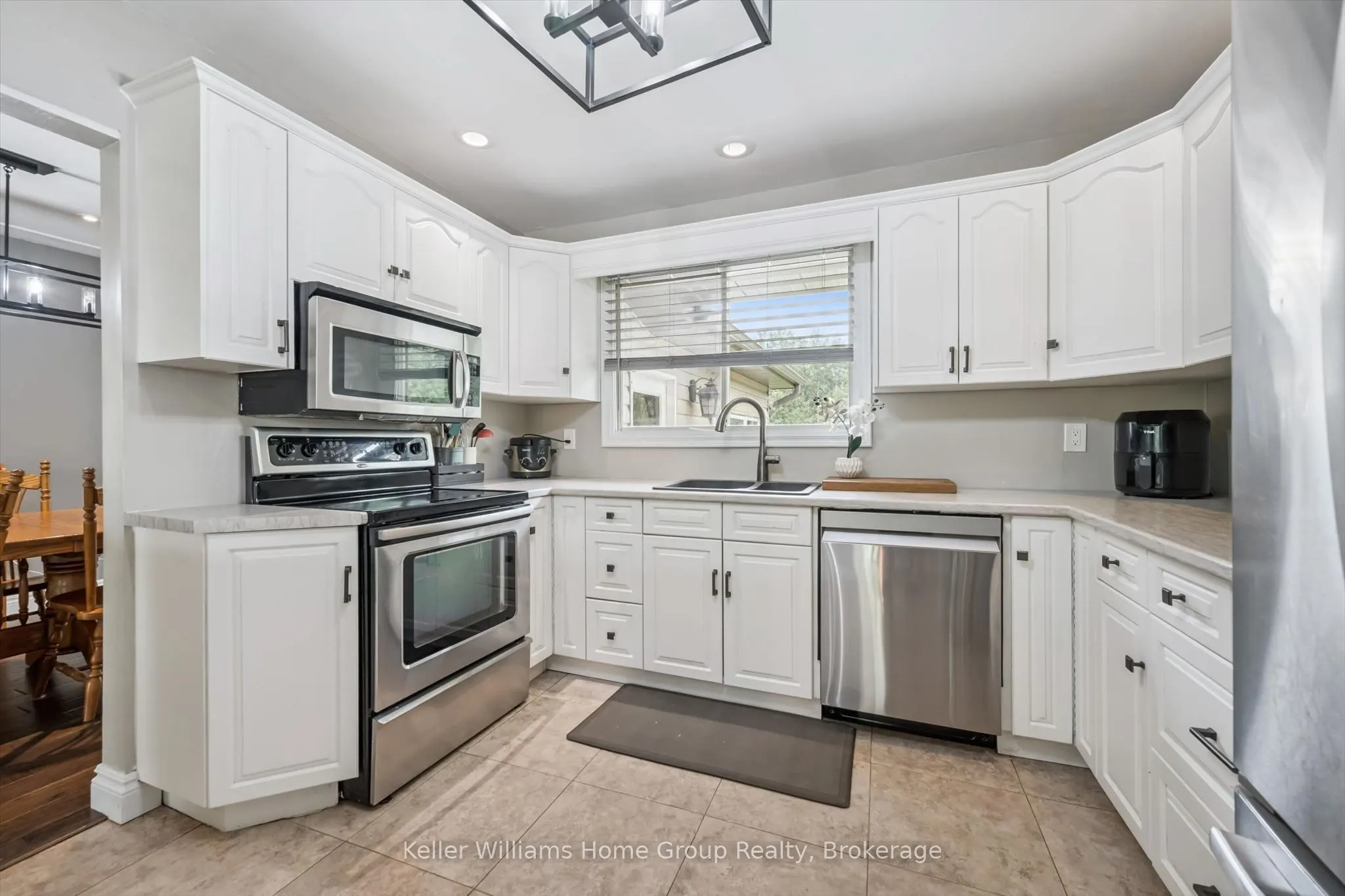7988 Wellington Road 12