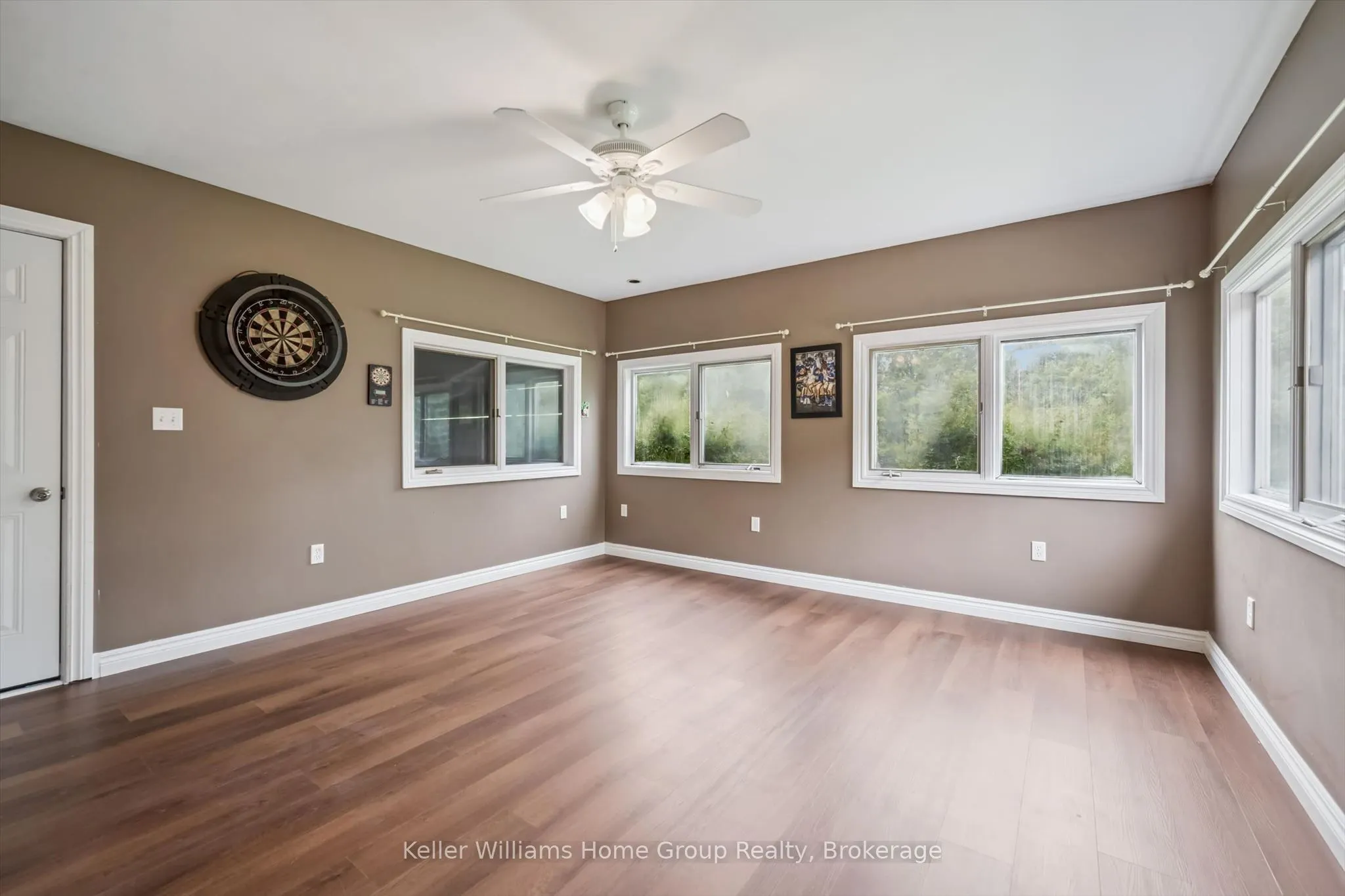 7988 Wellington Road 12