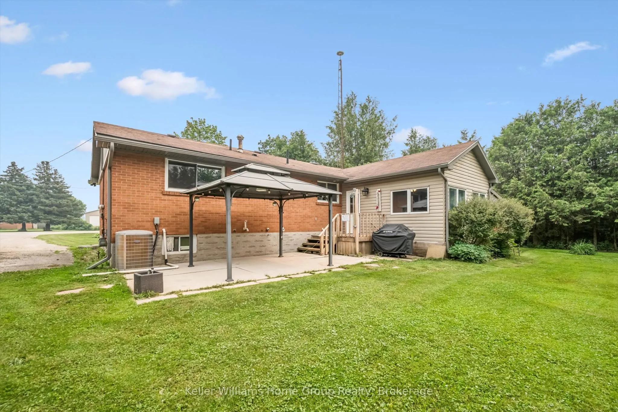 7988 Wellington Road 12