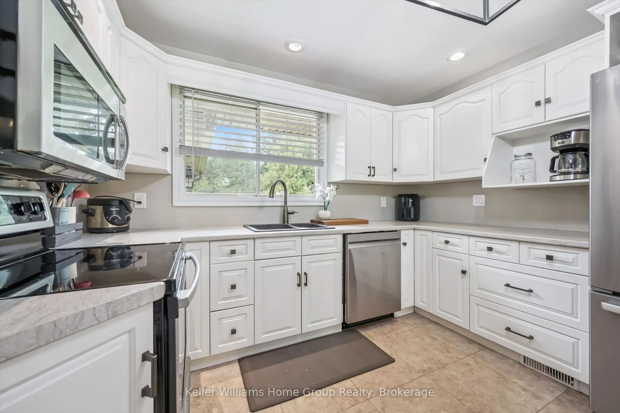7988 Wellington Road 12