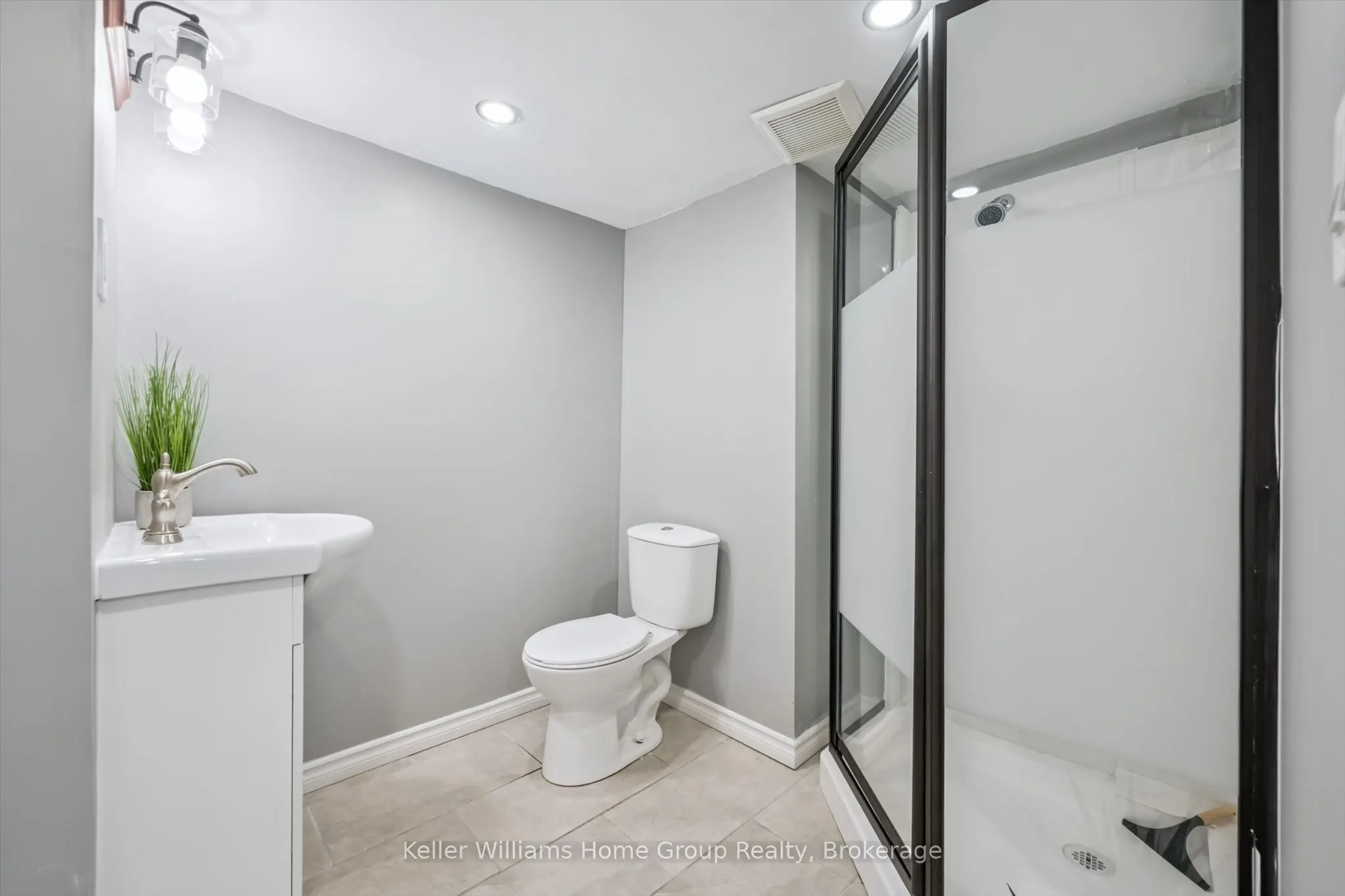 7988 Wellington Road 12