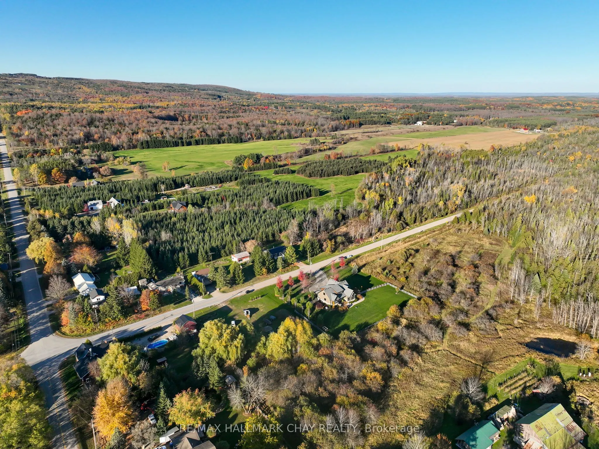 667312 20th Side Road