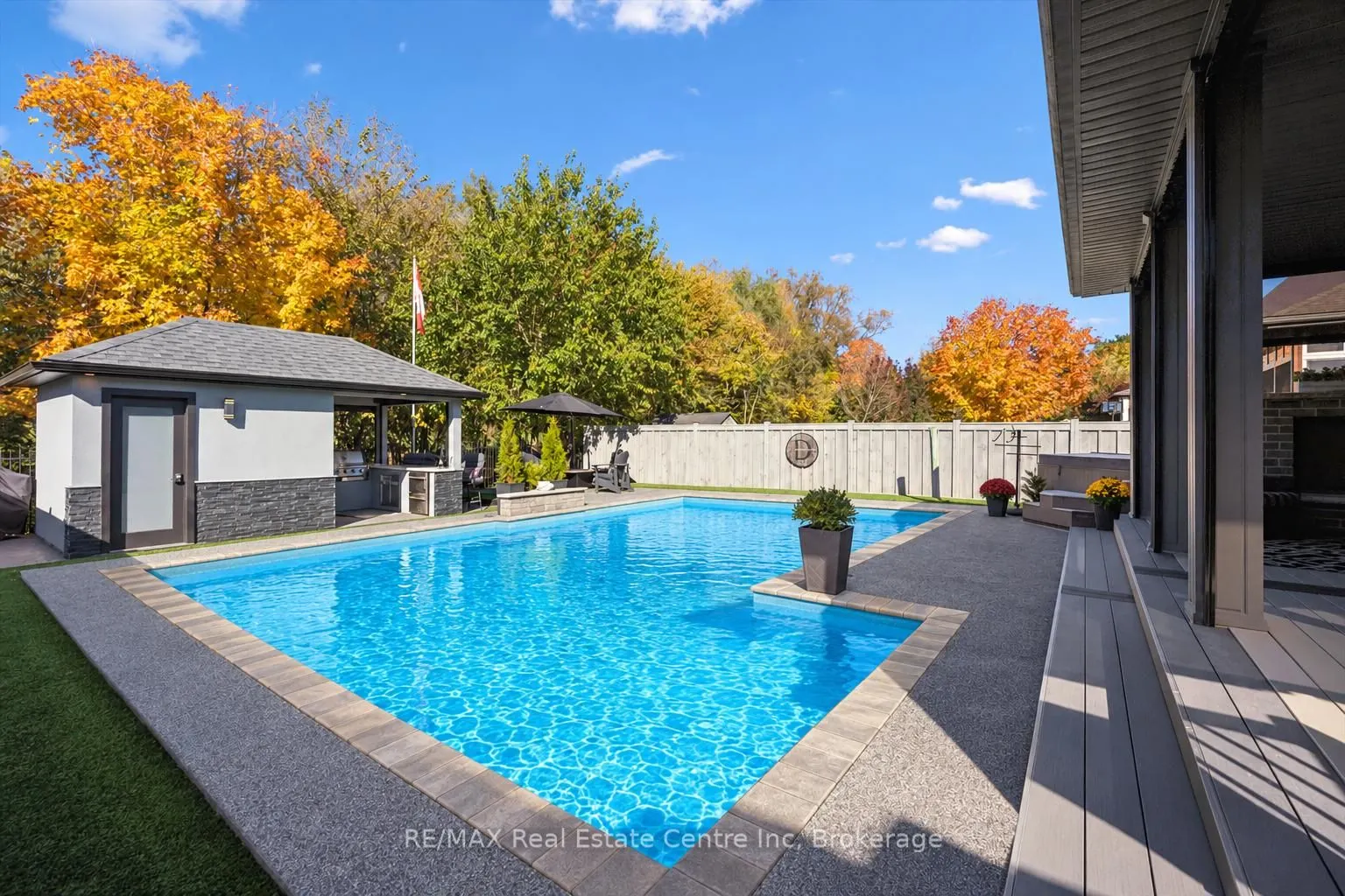 66 Waverley Drive