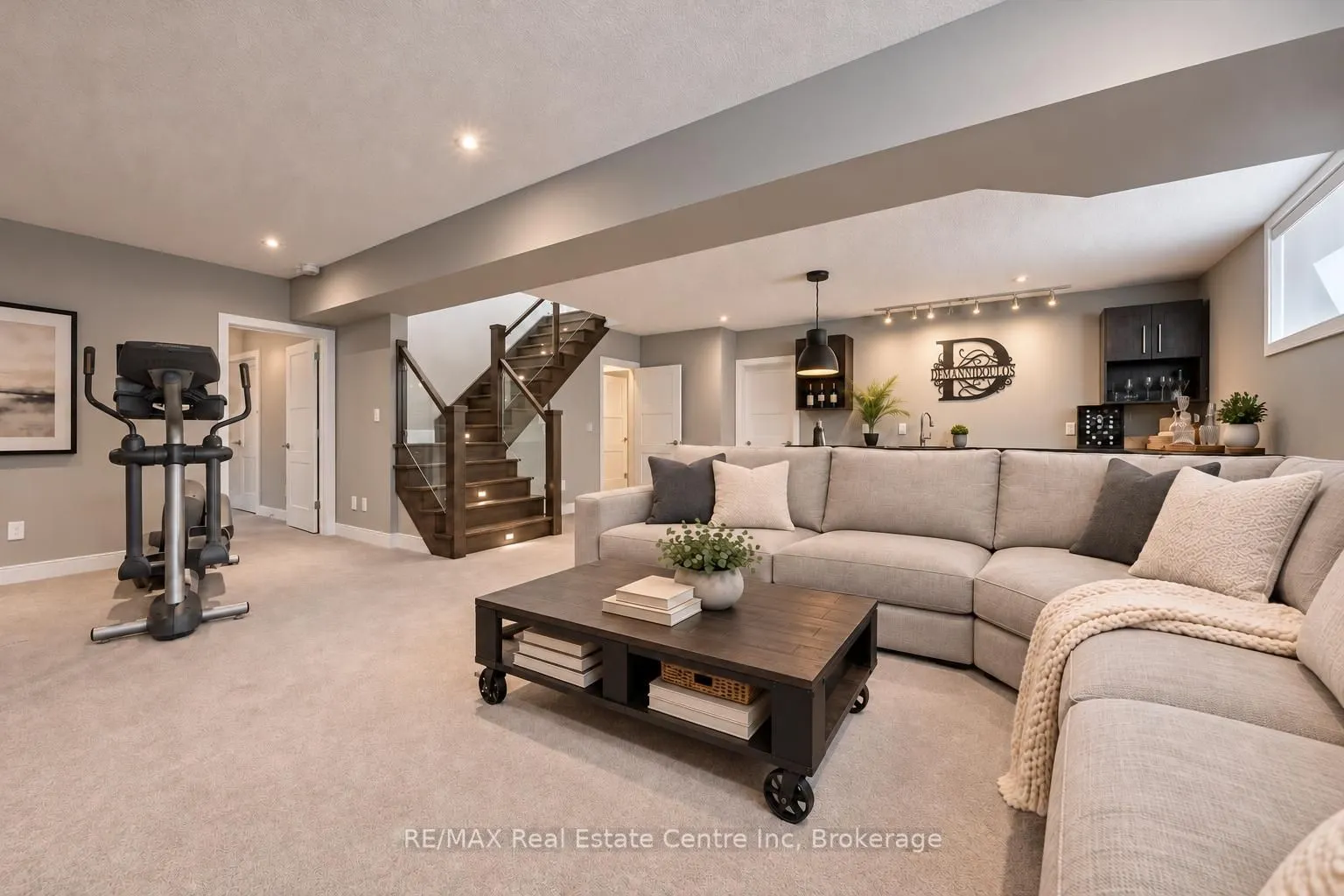 66 Waverley Drive