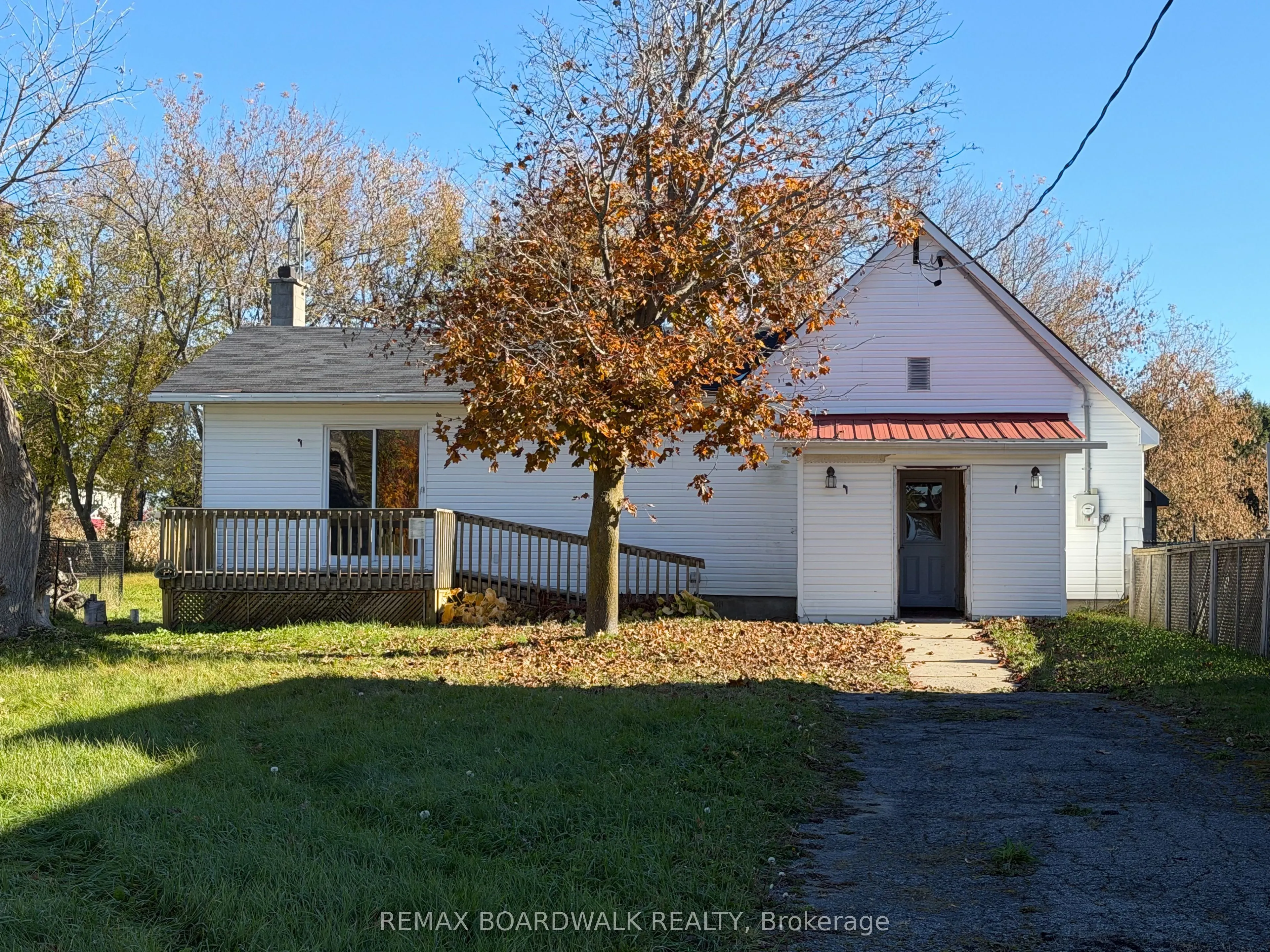 2415 Du Lac Road