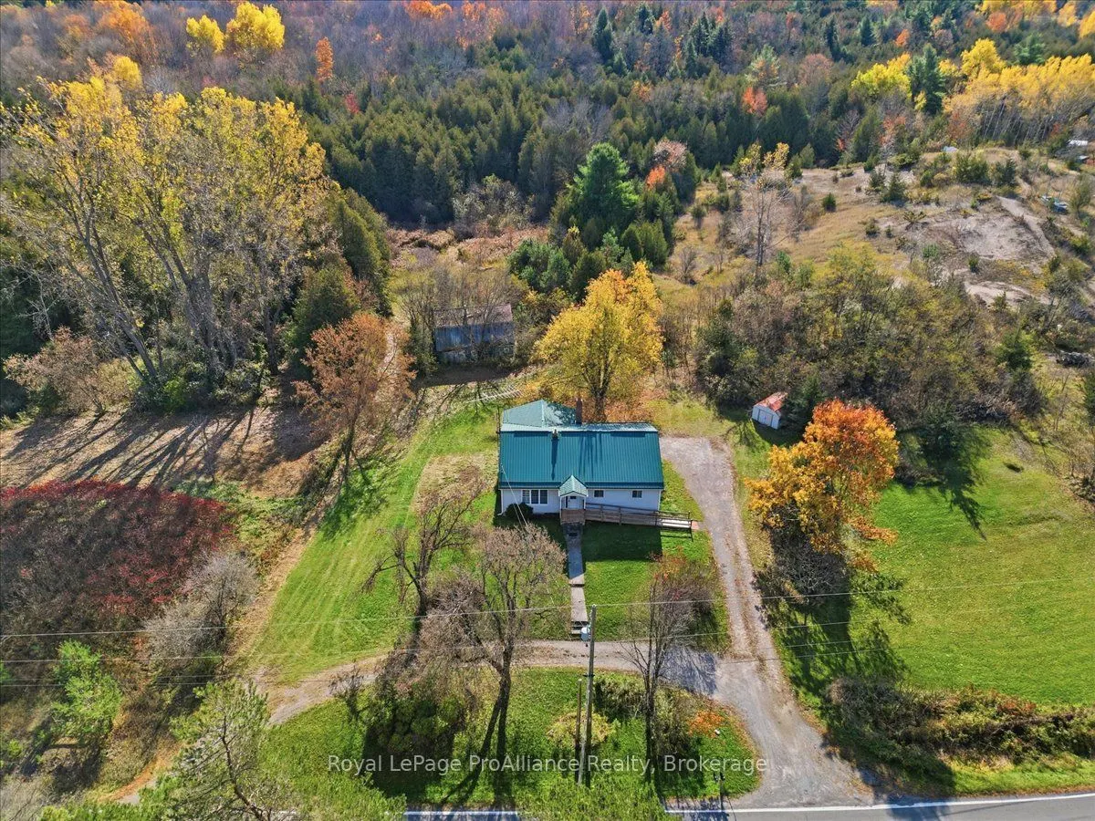 2096 Hollowview Road