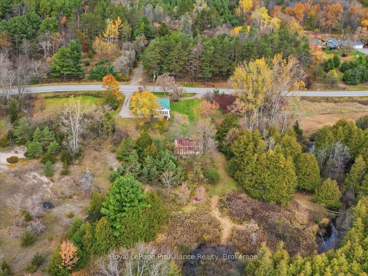 2096 Hollowview Road