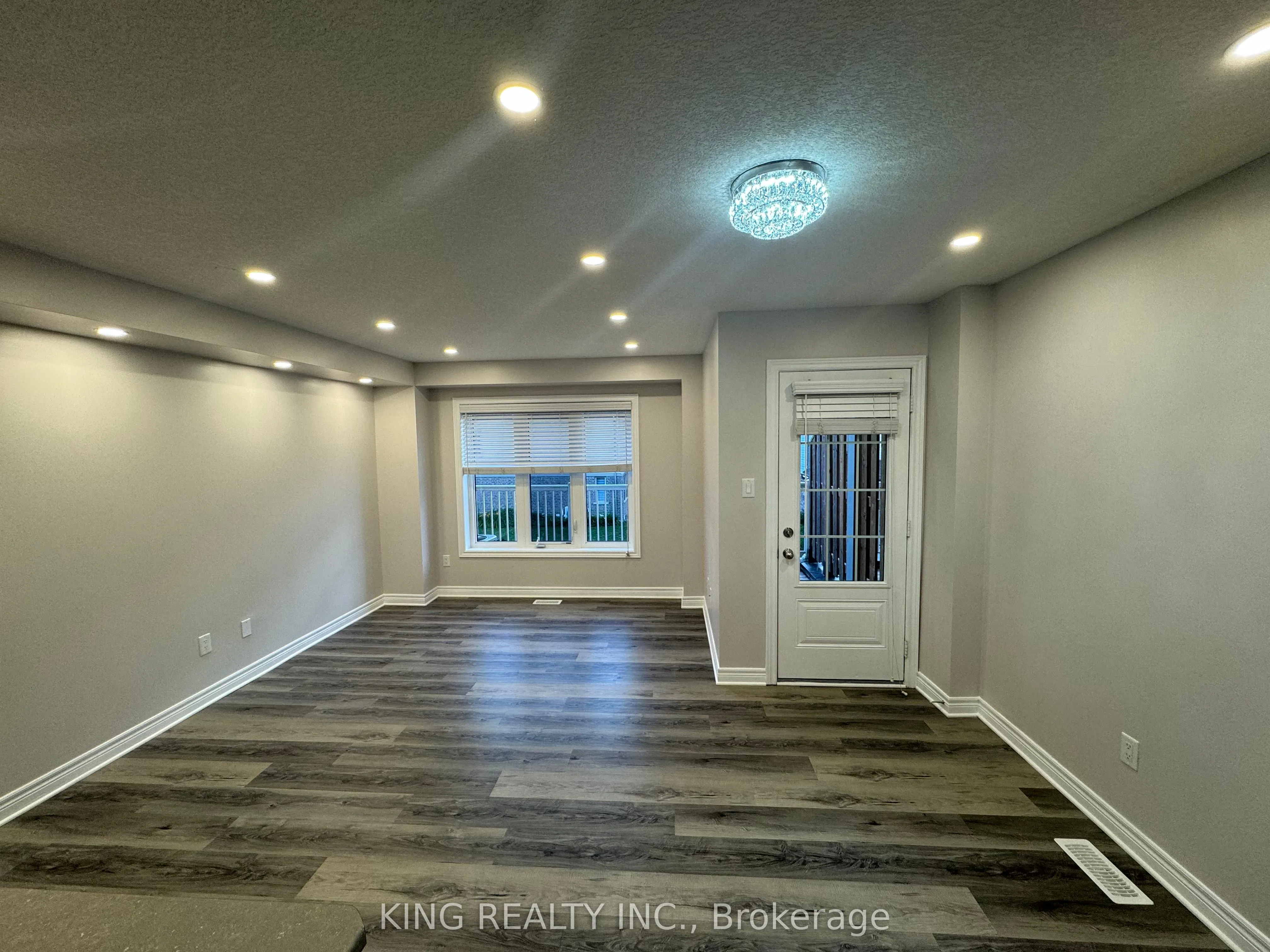 632 LINDEN Drive