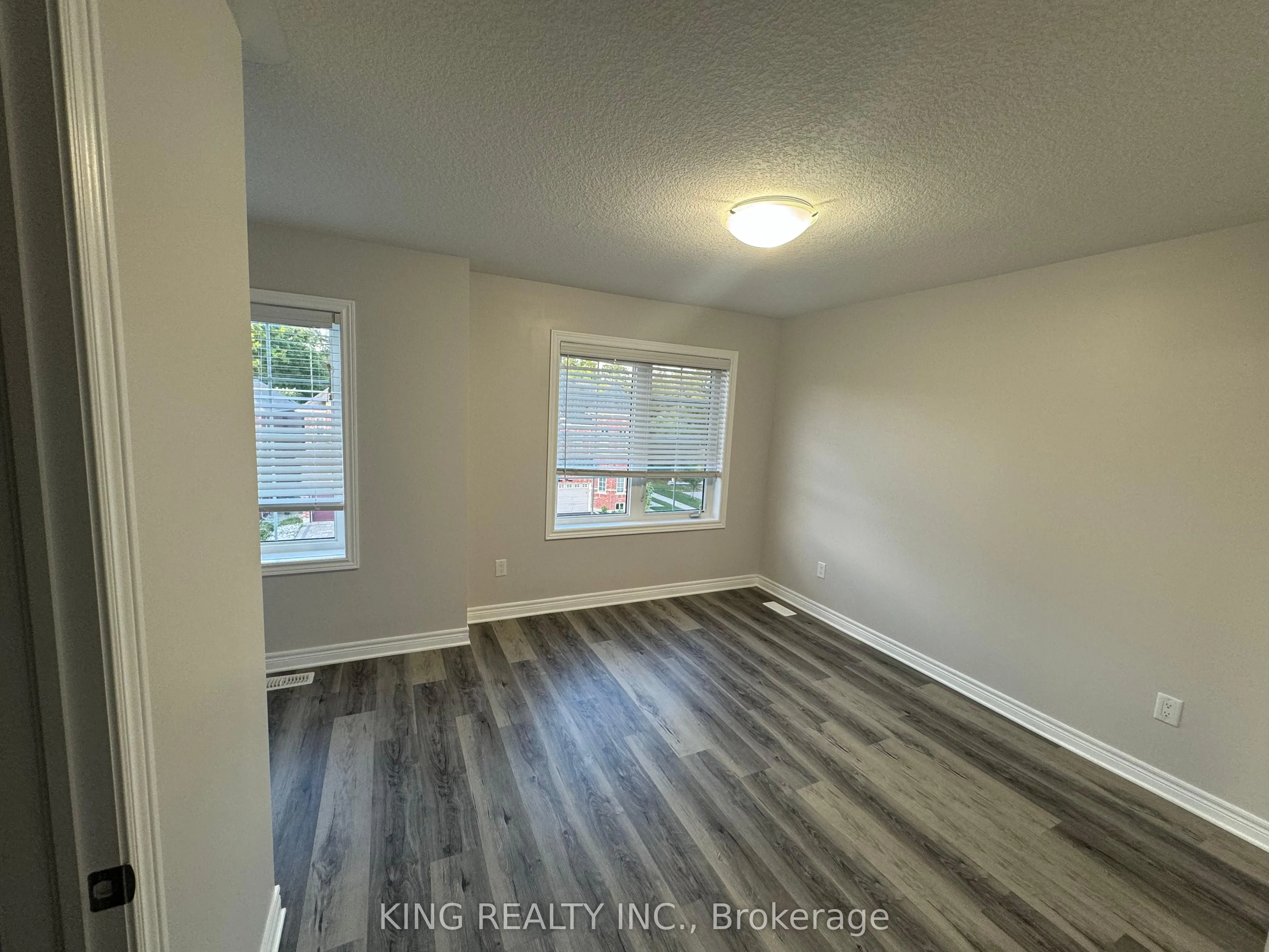 632 LINDEN Drive