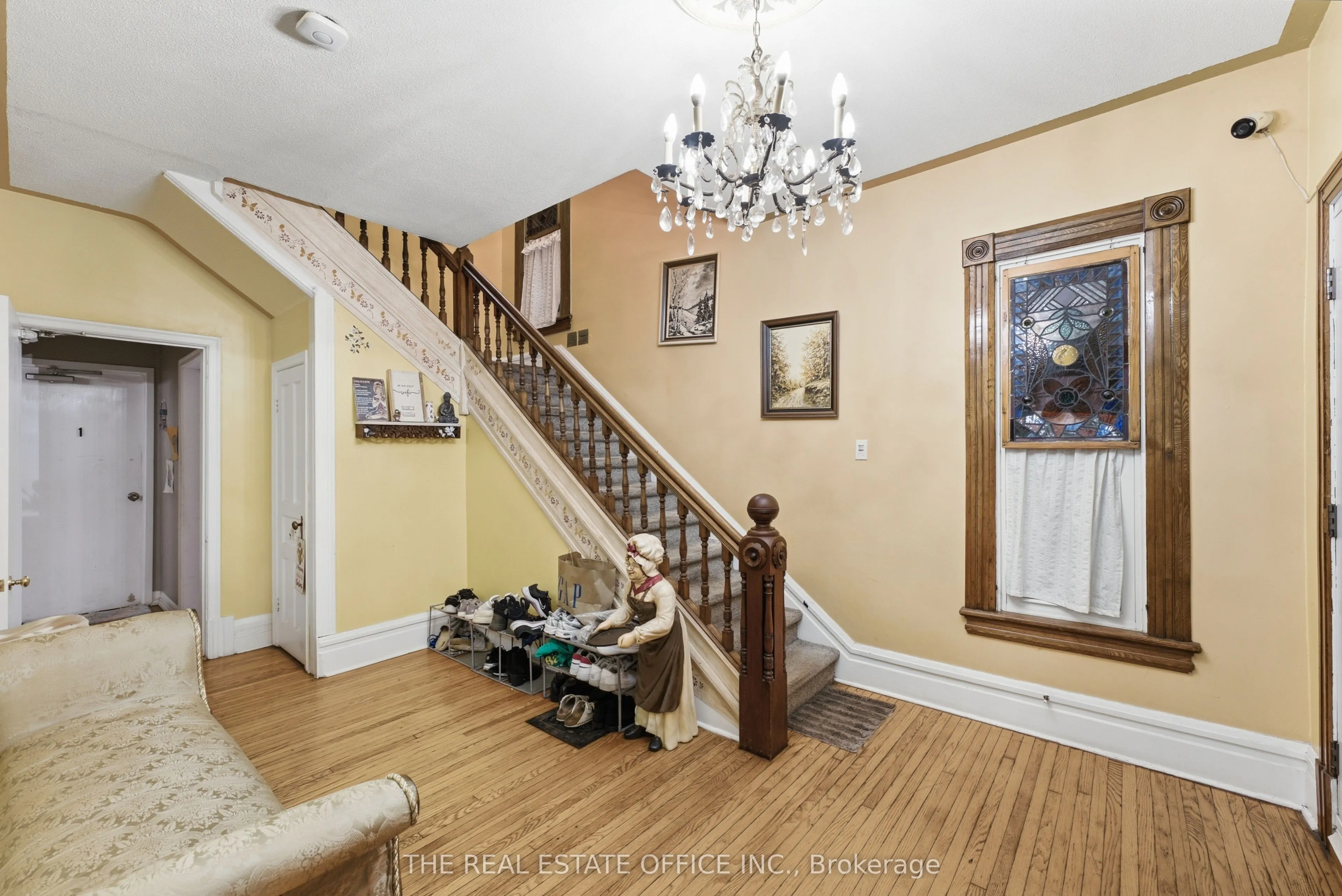 4327 Simcoe Street
