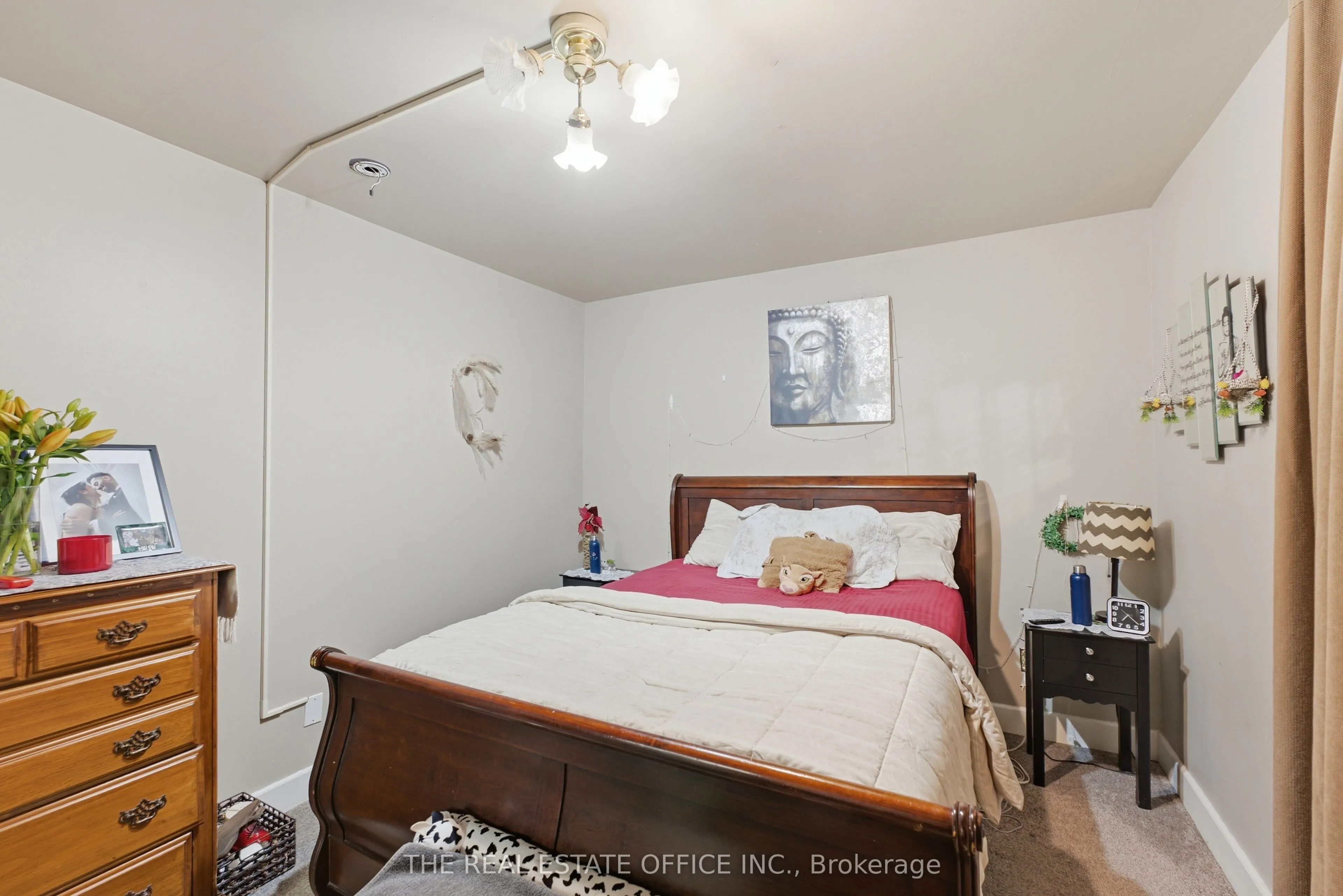 4327 Simcoe Street