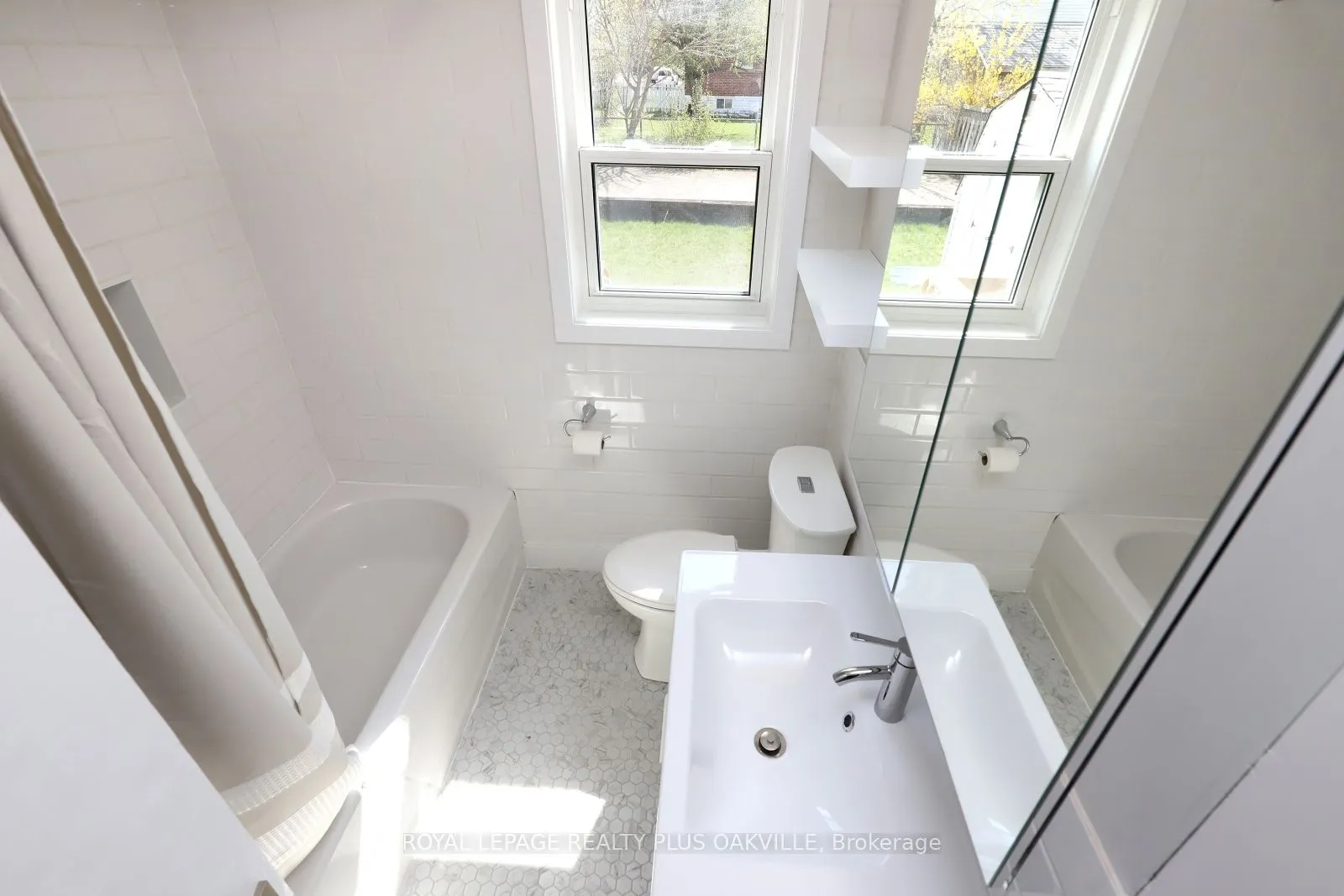 269 West 5th Street #Main Floor