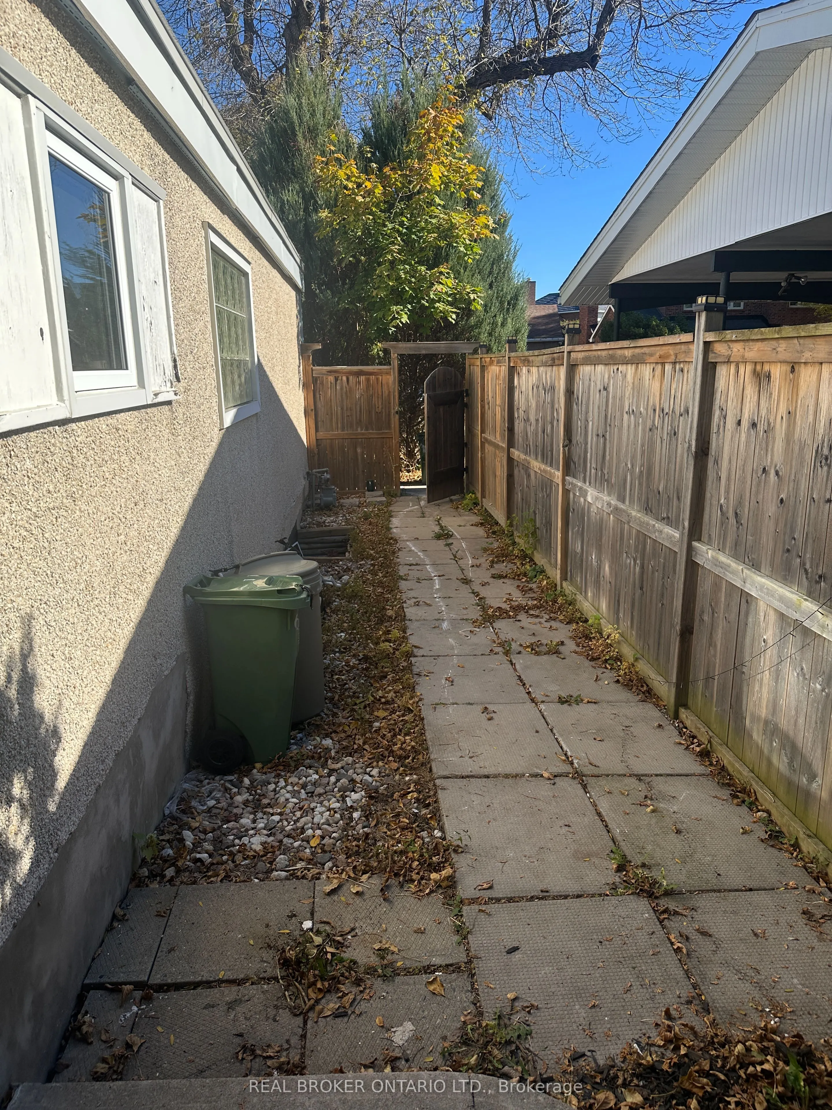 28 Leeming Drive #B