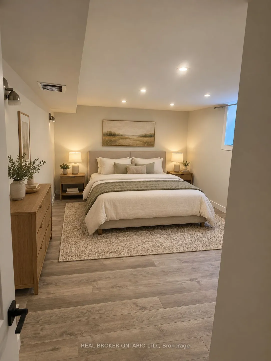 28 Leeming Drive #B