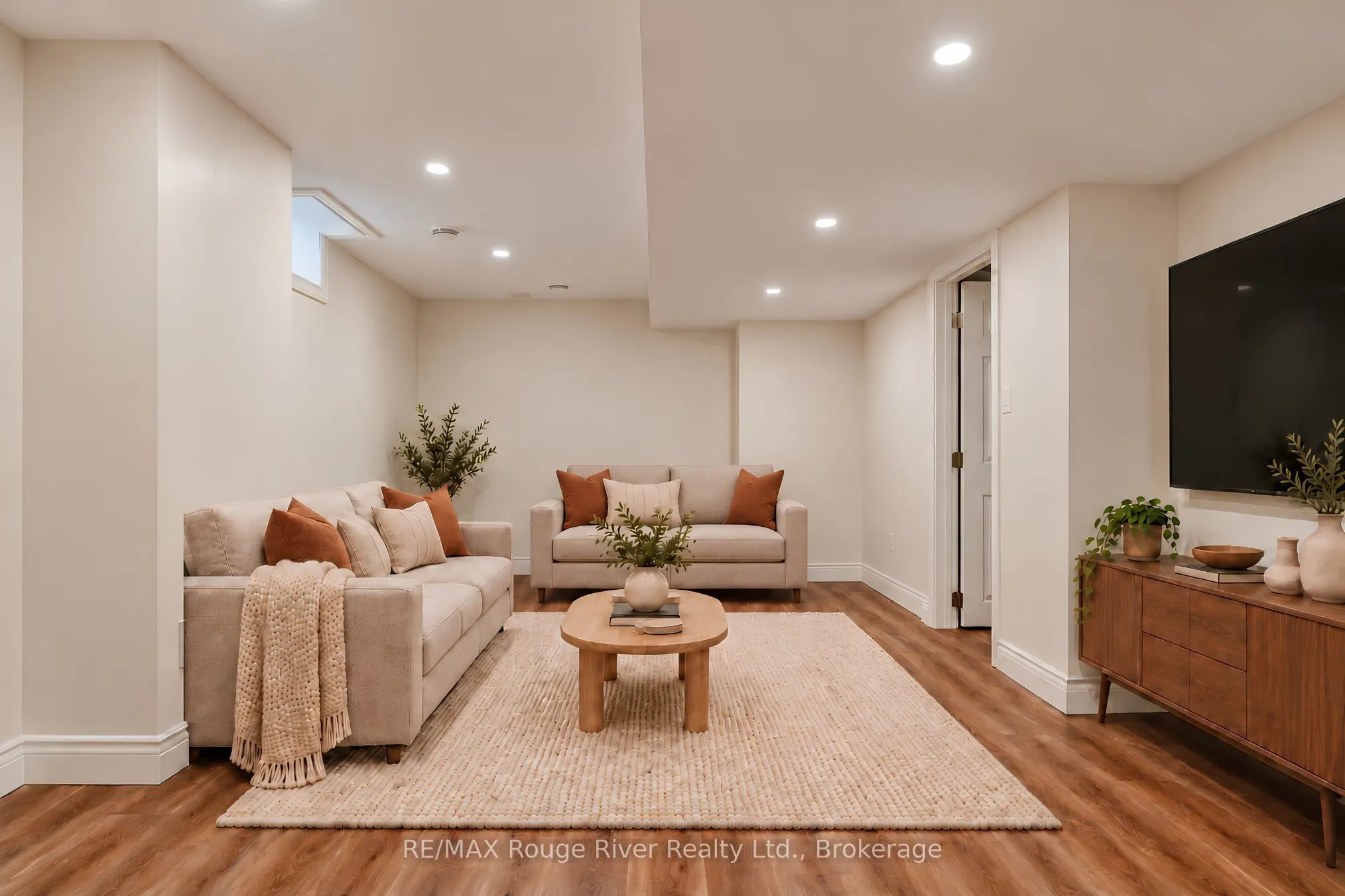 713 Prince Of Wales Drive