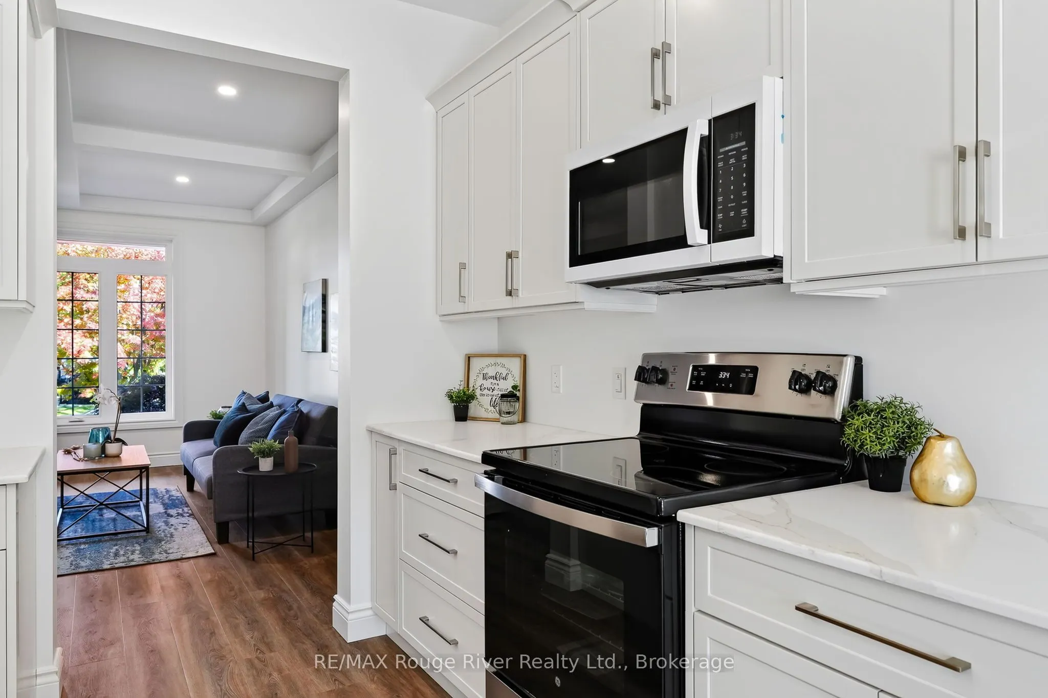 713 Prince Of Wales Drive