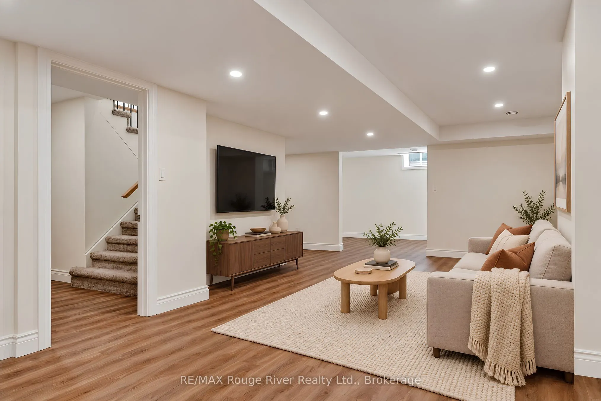 713 Prince Of Wales Drive