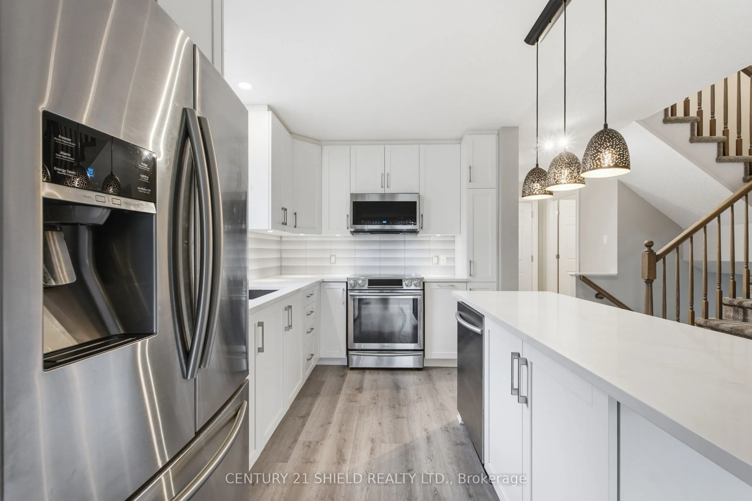 1140 CLEMENT Court