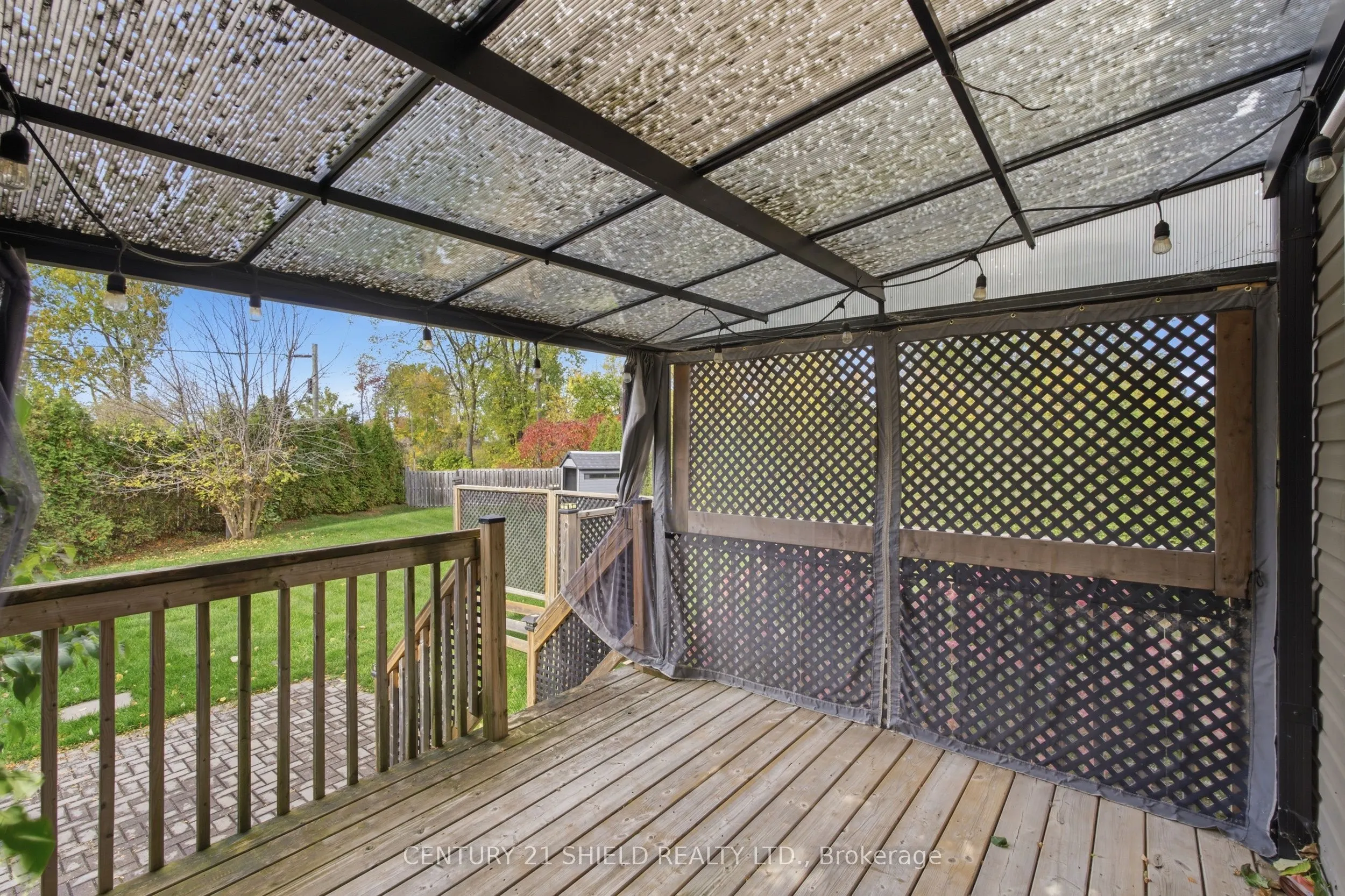 1140 CLEMENT Court