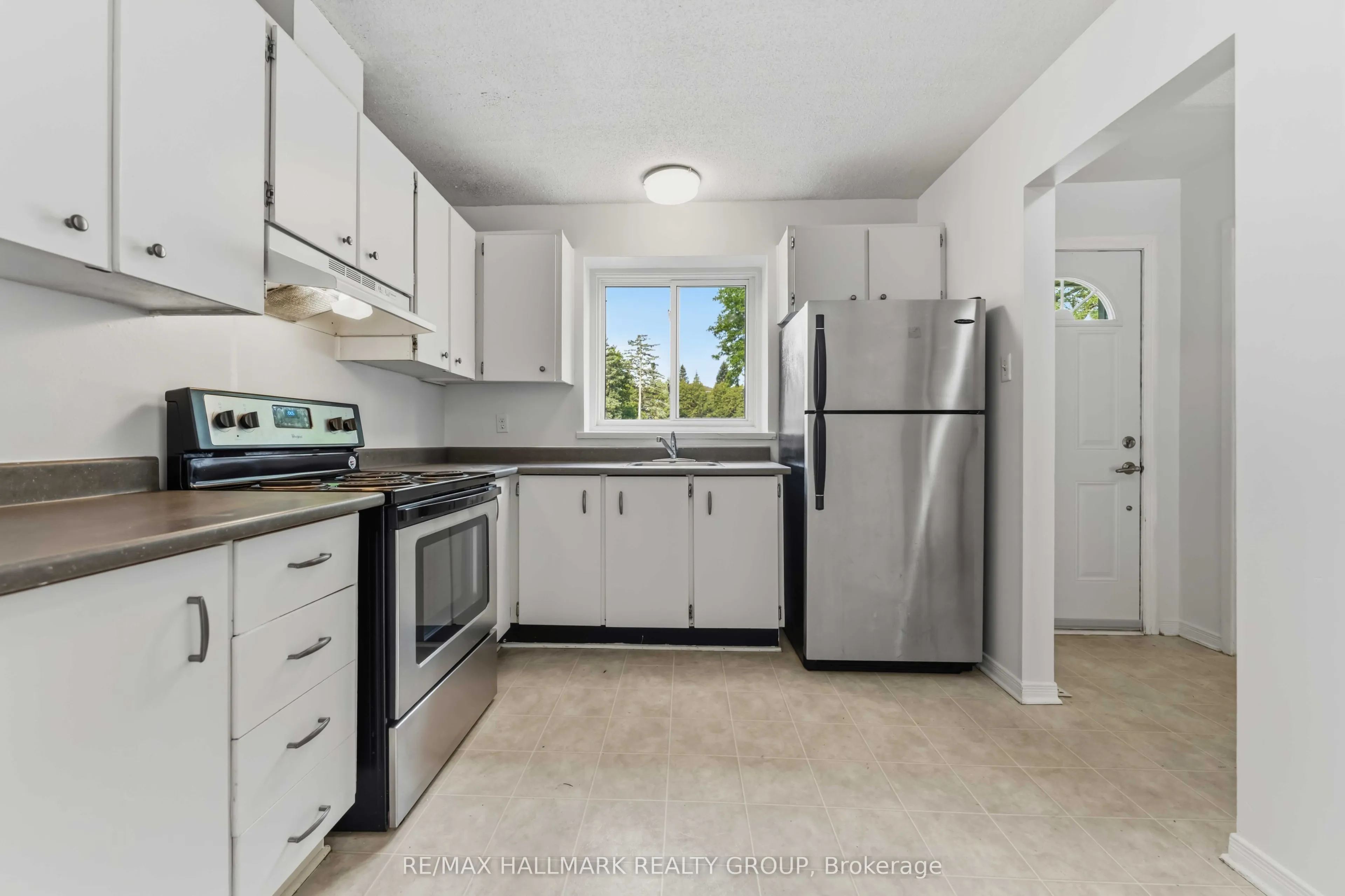 193 Pickford Drive #17