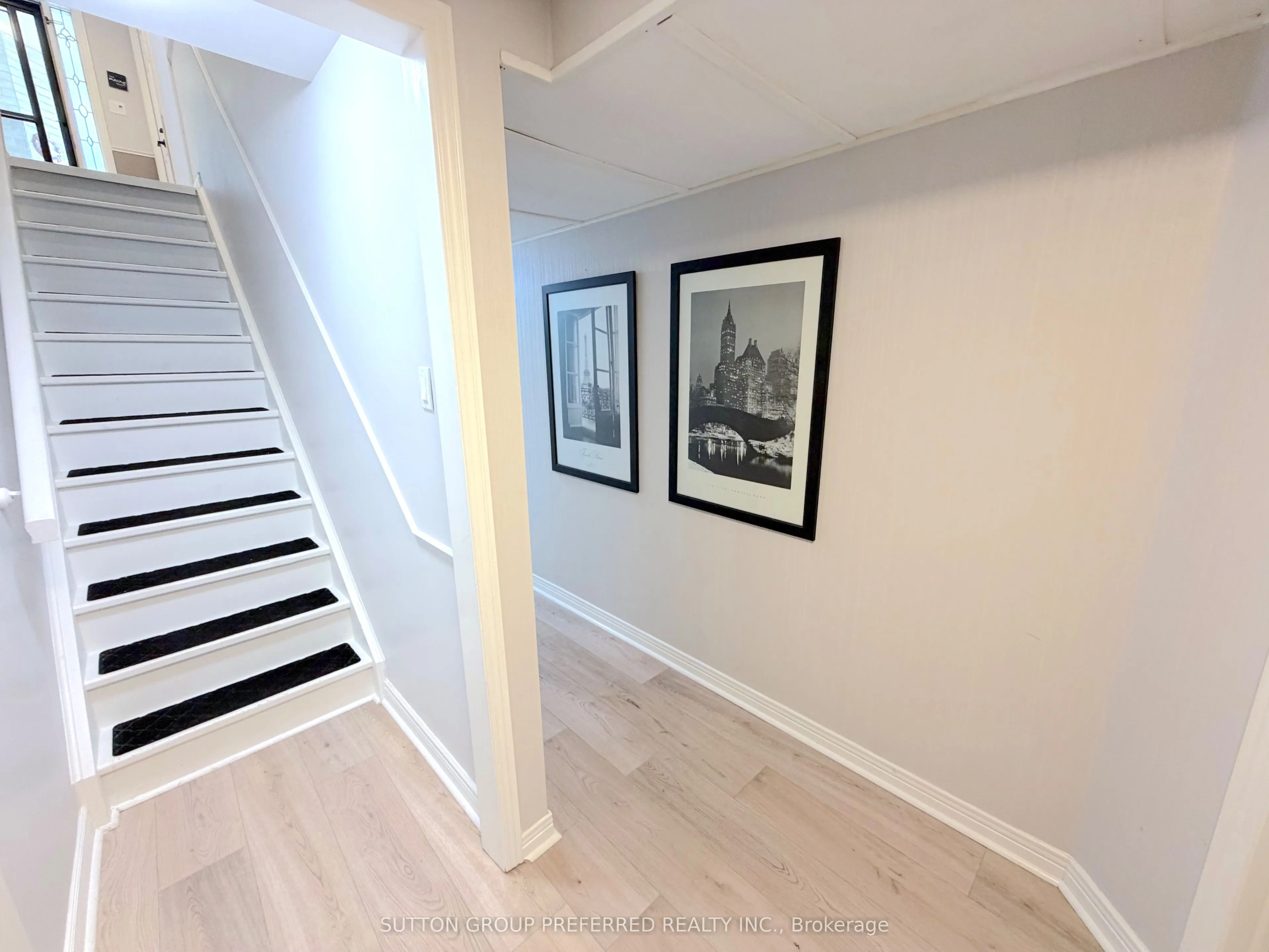 163 Pine Valley Drive #4