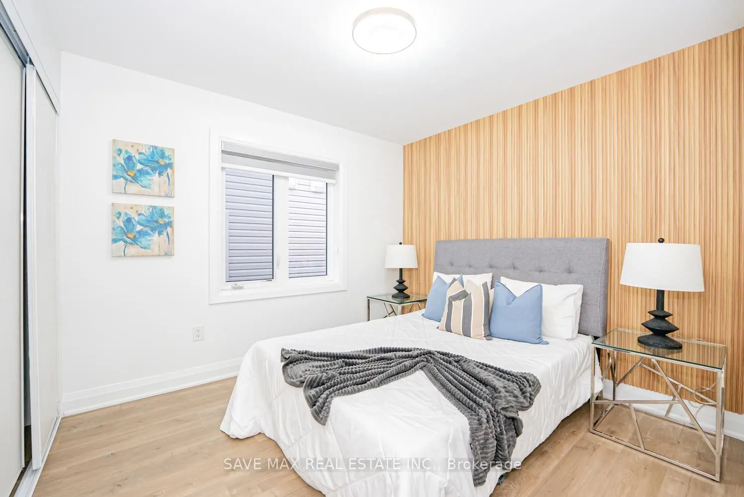 42 Prince Philip Boulevard