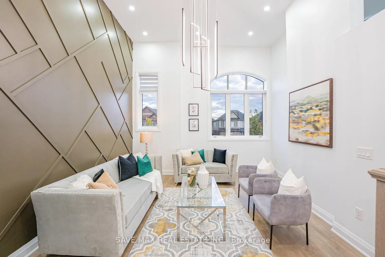 42 Prince Philip Boulevard