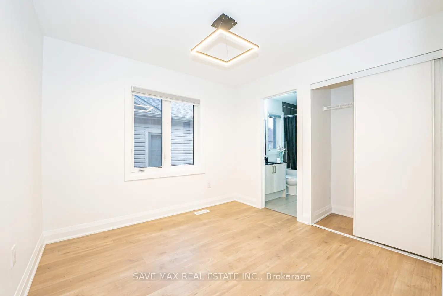 42 Prince Philip Boulevard