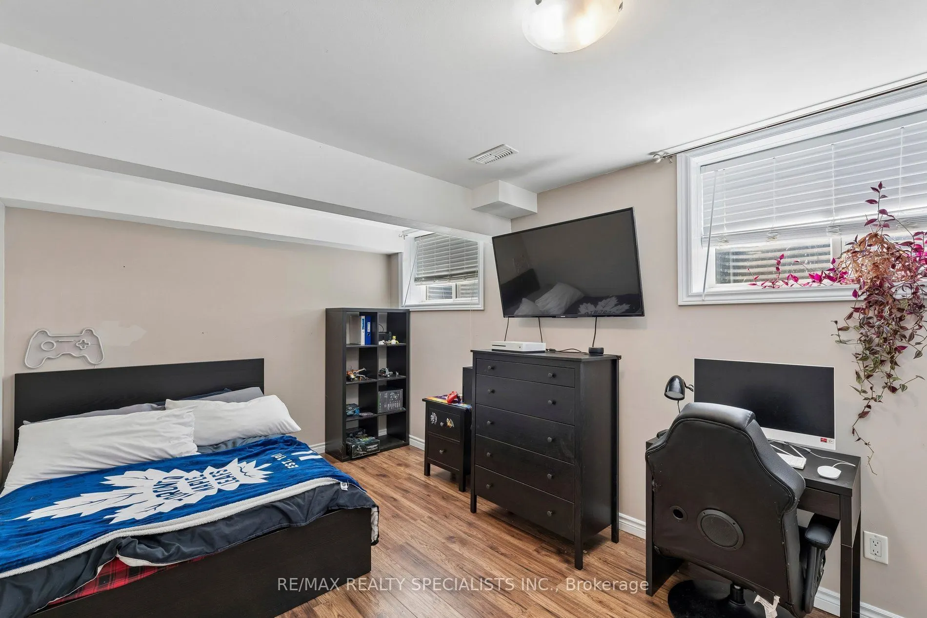 375 Fairway Road